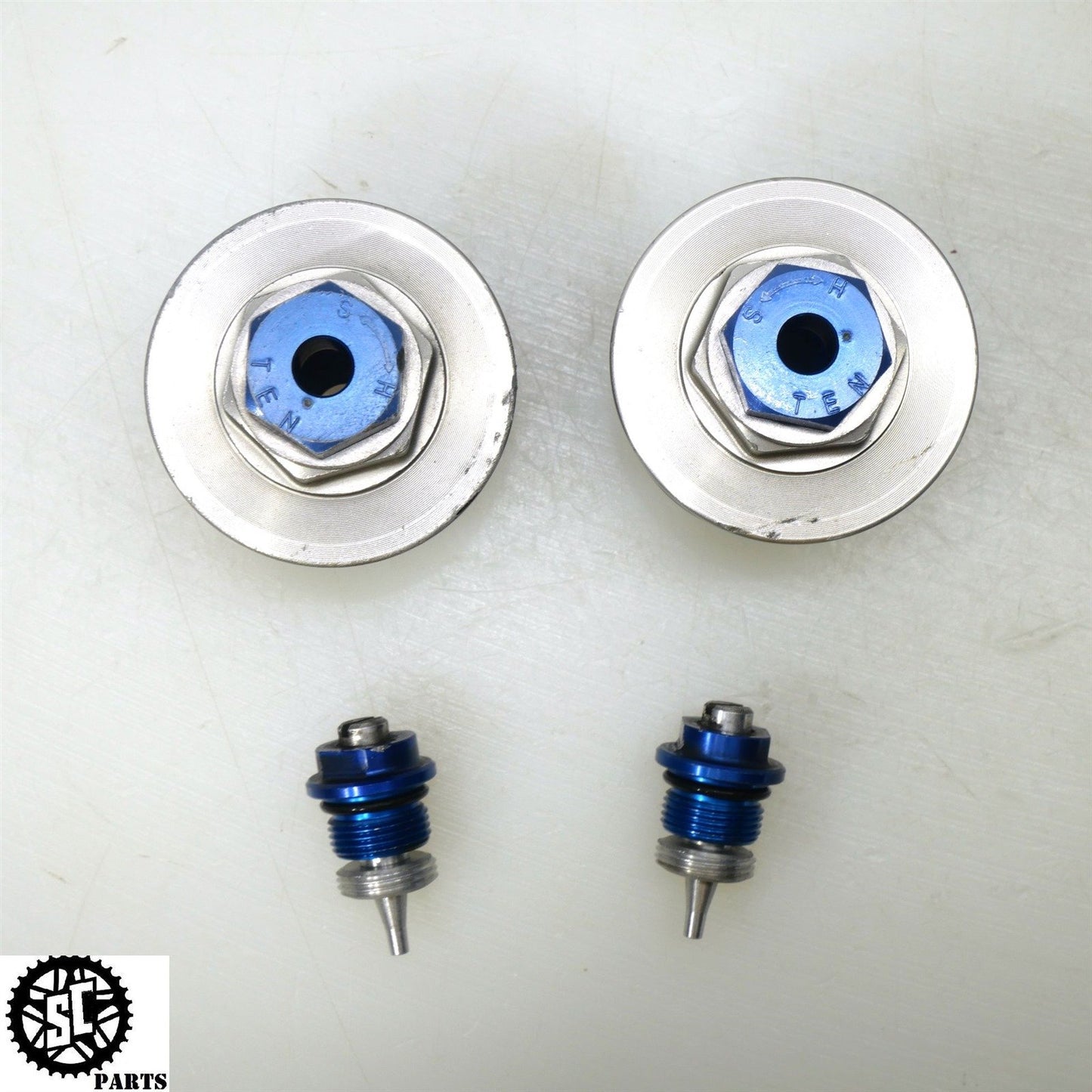 2007 SUZUKI GSXR 600 FRONT FORK TUBE PRE LOAD ADJUSTER CAP VALVE S67