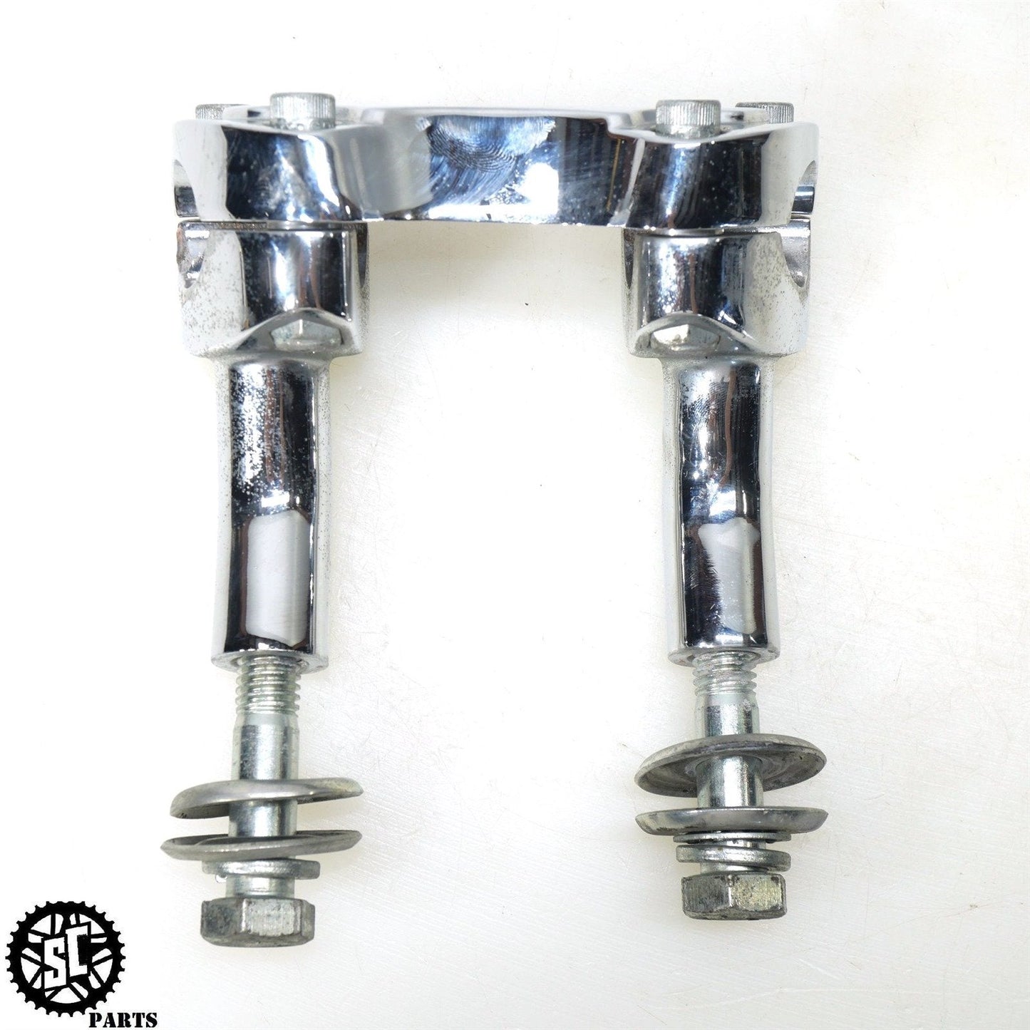 2001 HARLEY DAVIDSON SOFTAIL FAT BOY PULLBACK RISER CLAMP 56567-86B HD19