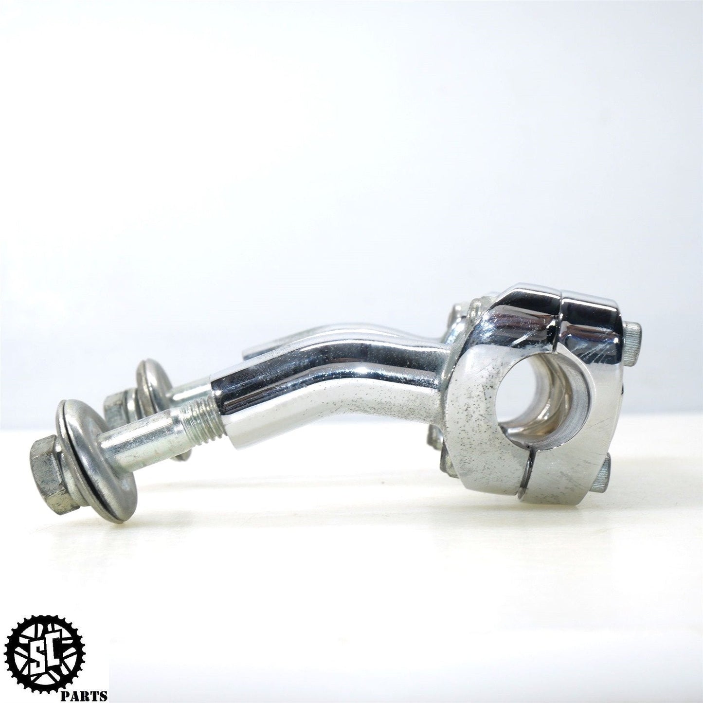2001 HARLEY DAVIDSON SOFTAIL FAT BOY PULLBACK RISER CLAMP 56567-86B HD19