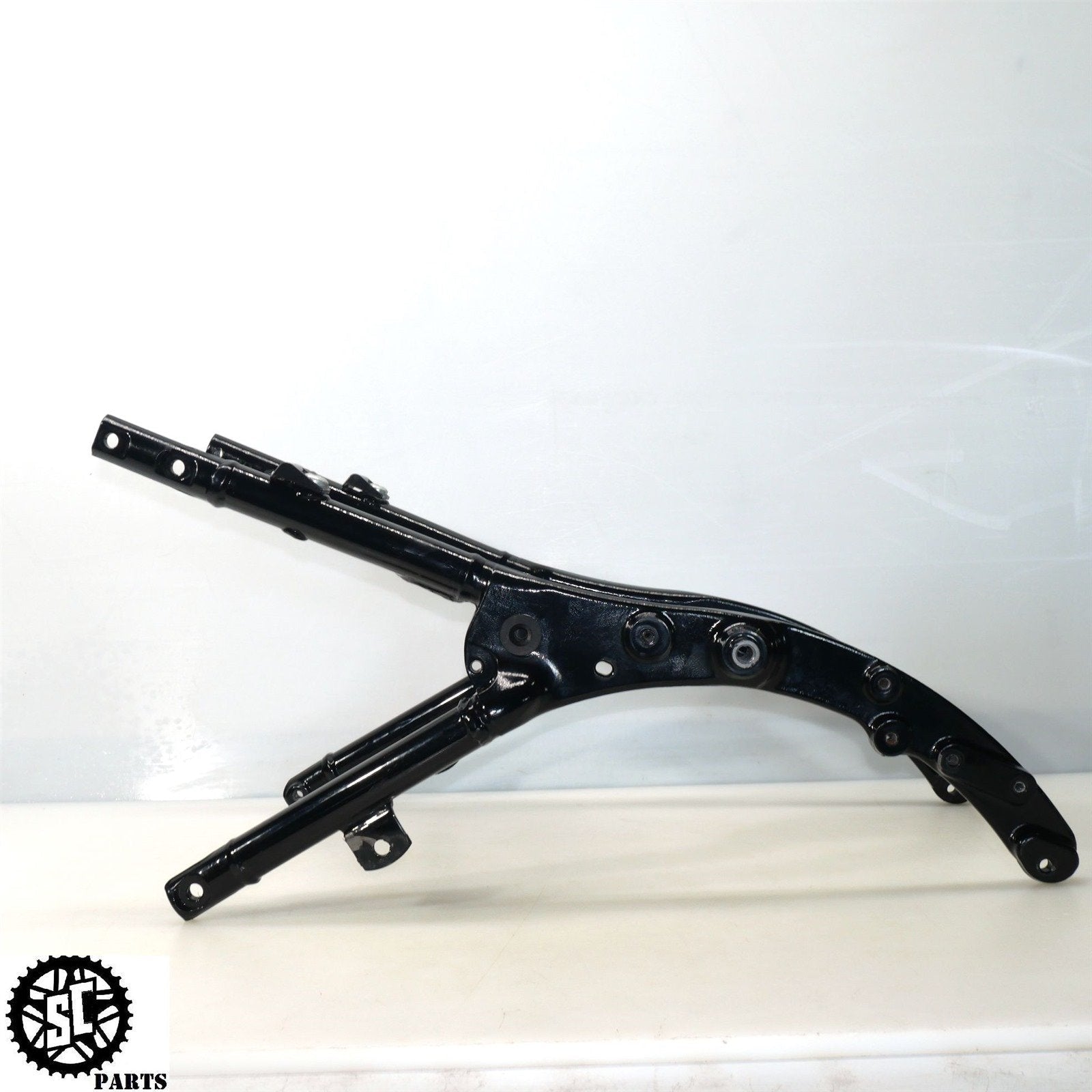 2023 HARLEY DAVIDSON ROAD GLIDE REAR SUBFRAME BACK FRAME RAIL HD47 ...