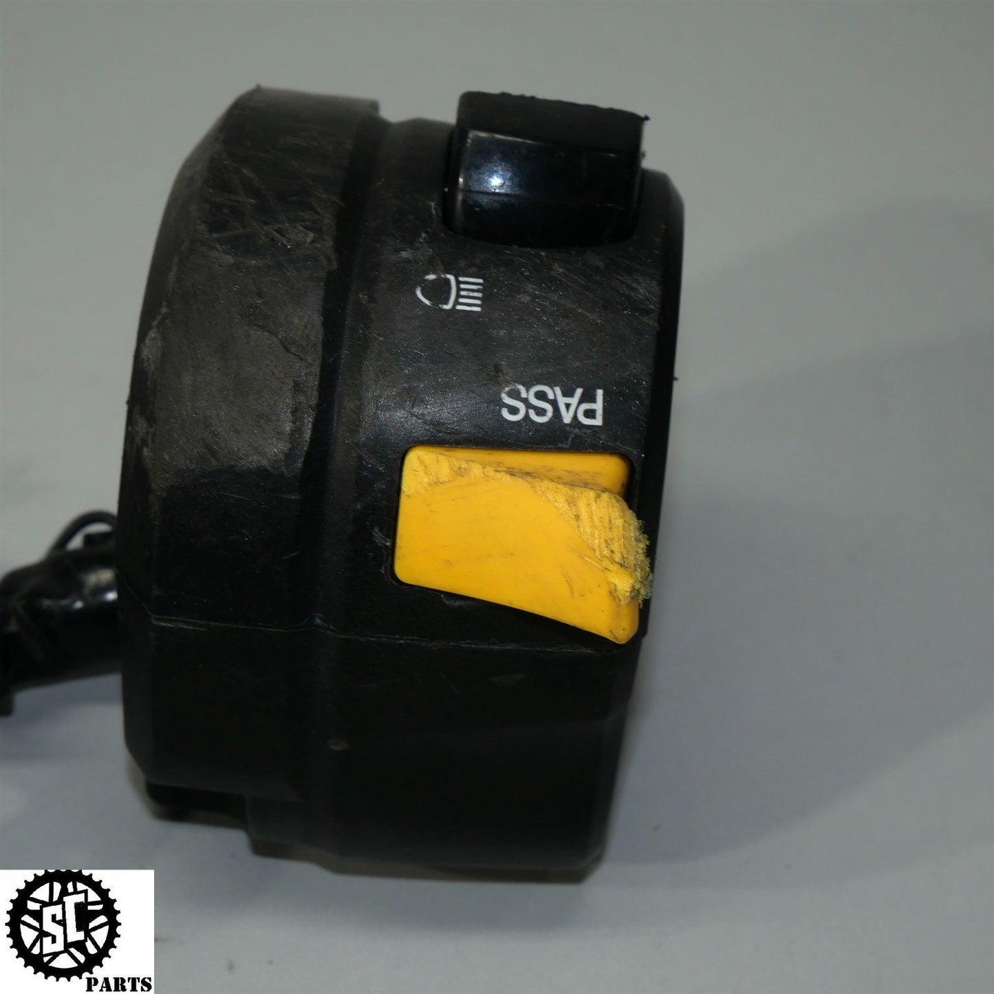 2007 SUZUKI GSXR 750 LEFT CONTROL HEADLIGHT SWITCH 37400-01H10 S45