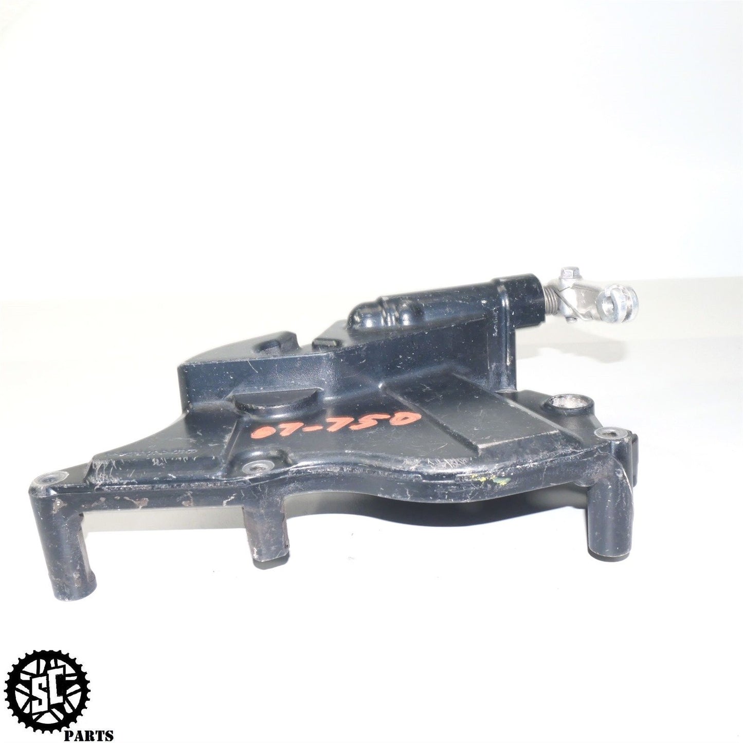 2007 SUZUKI GSXR 750 FRONT SPROCKET COVER S45