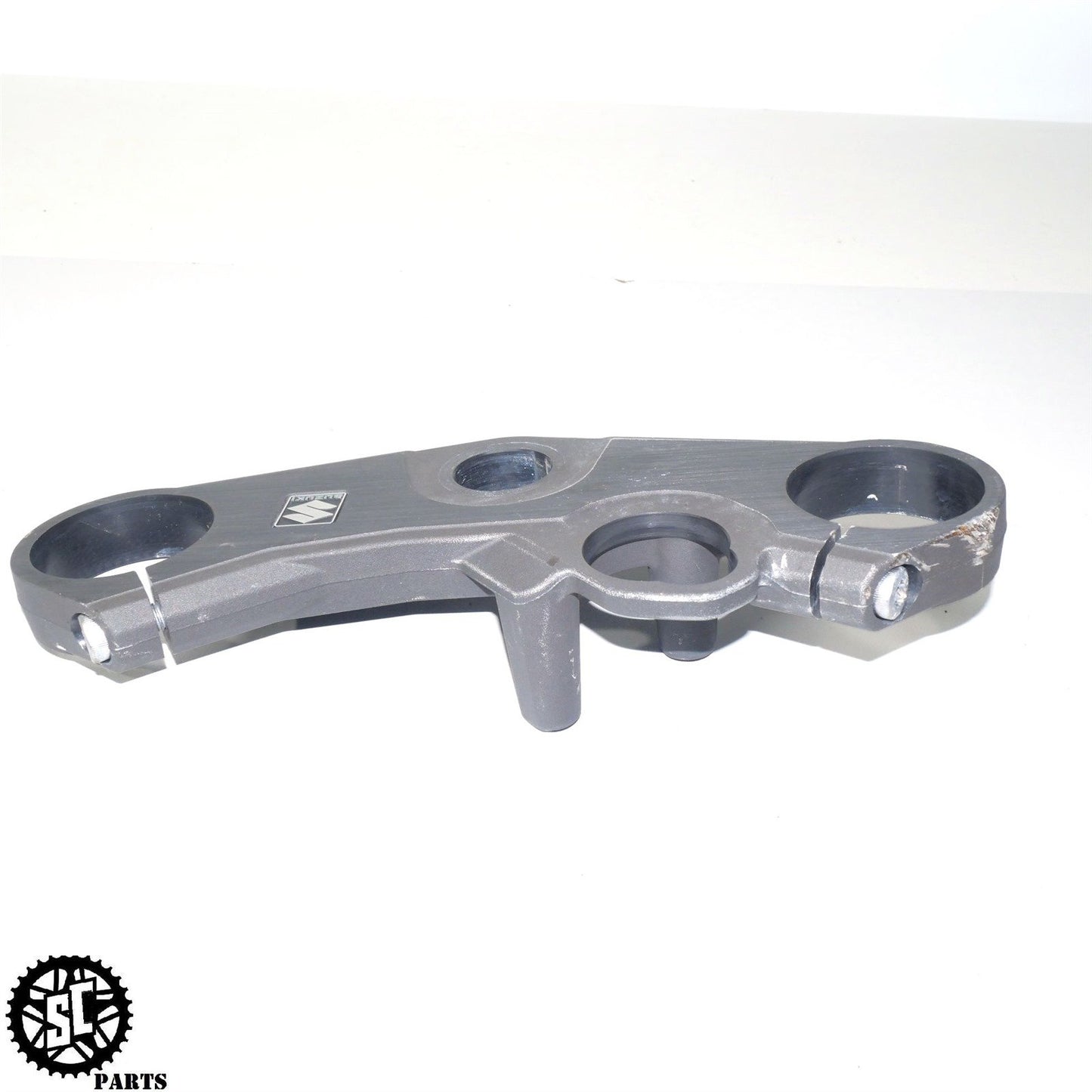 2007 SUZUKI GSXR 750 UPPER TRIPLE TREE FORK CLAMP S45