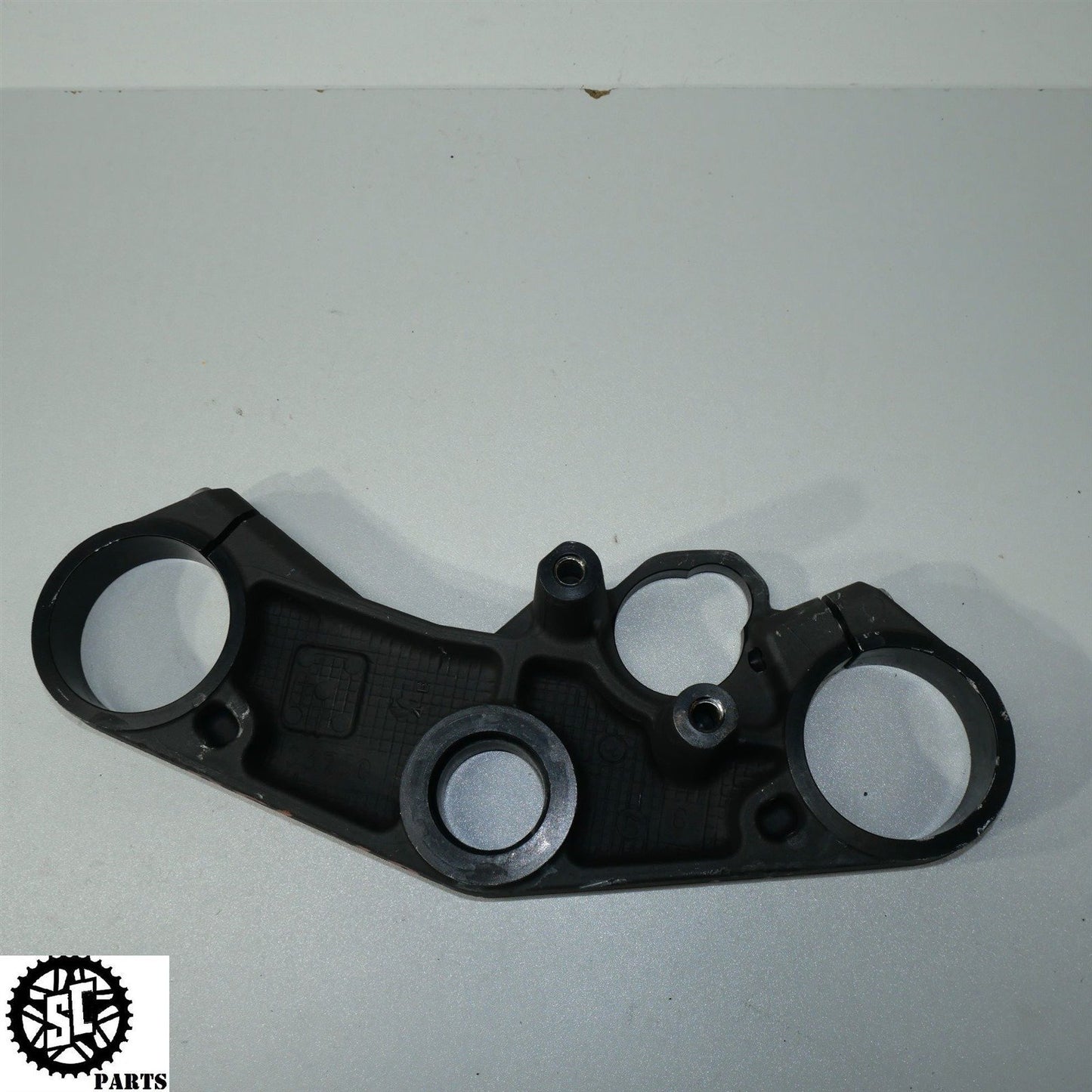 2007 SUZUKI GSXR 750 UPPER TRIPLE TREE FORK CLAMP S45