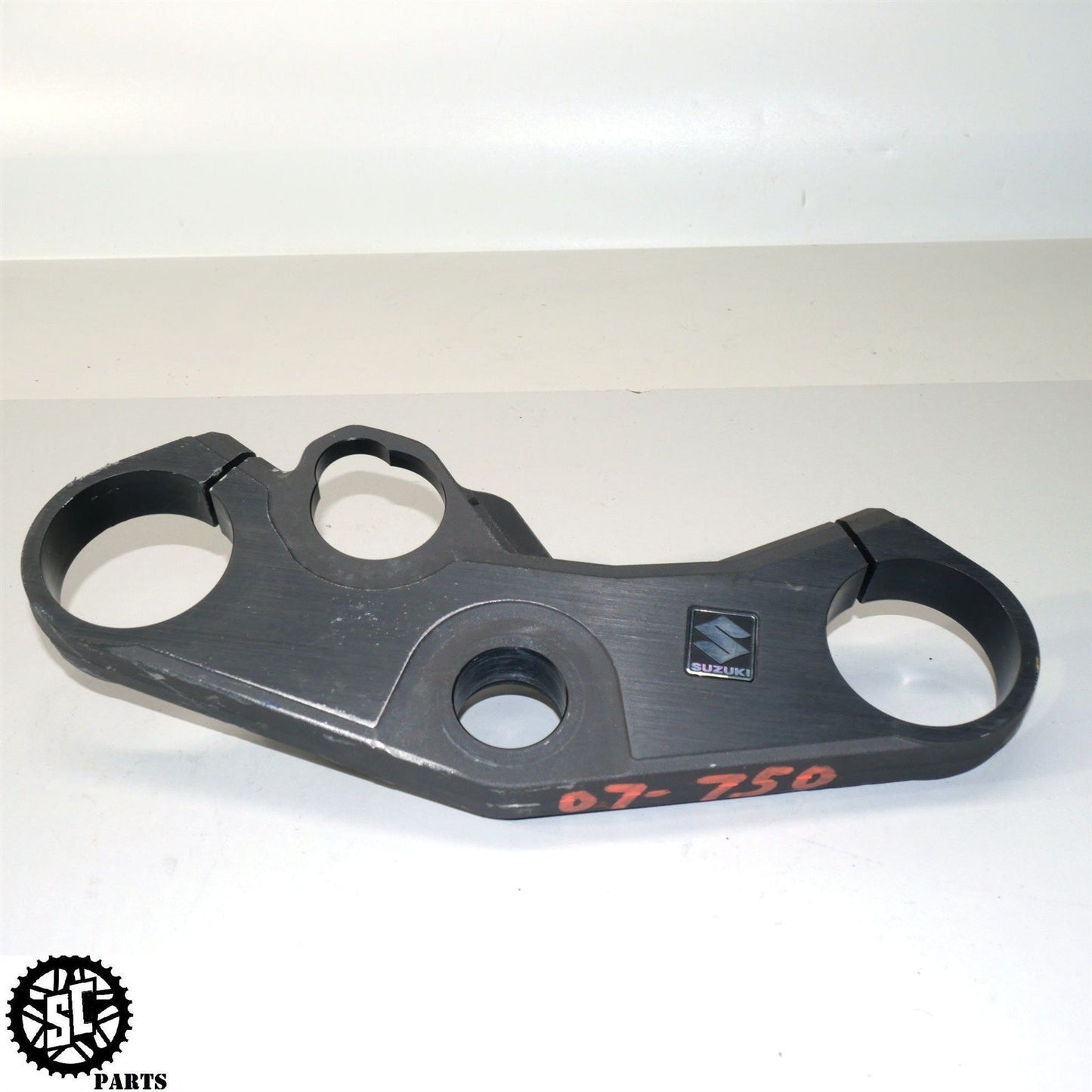 2007 SUZUKI GSXR 750 UPPER TRIPLE TREE FORK CLAMP S45