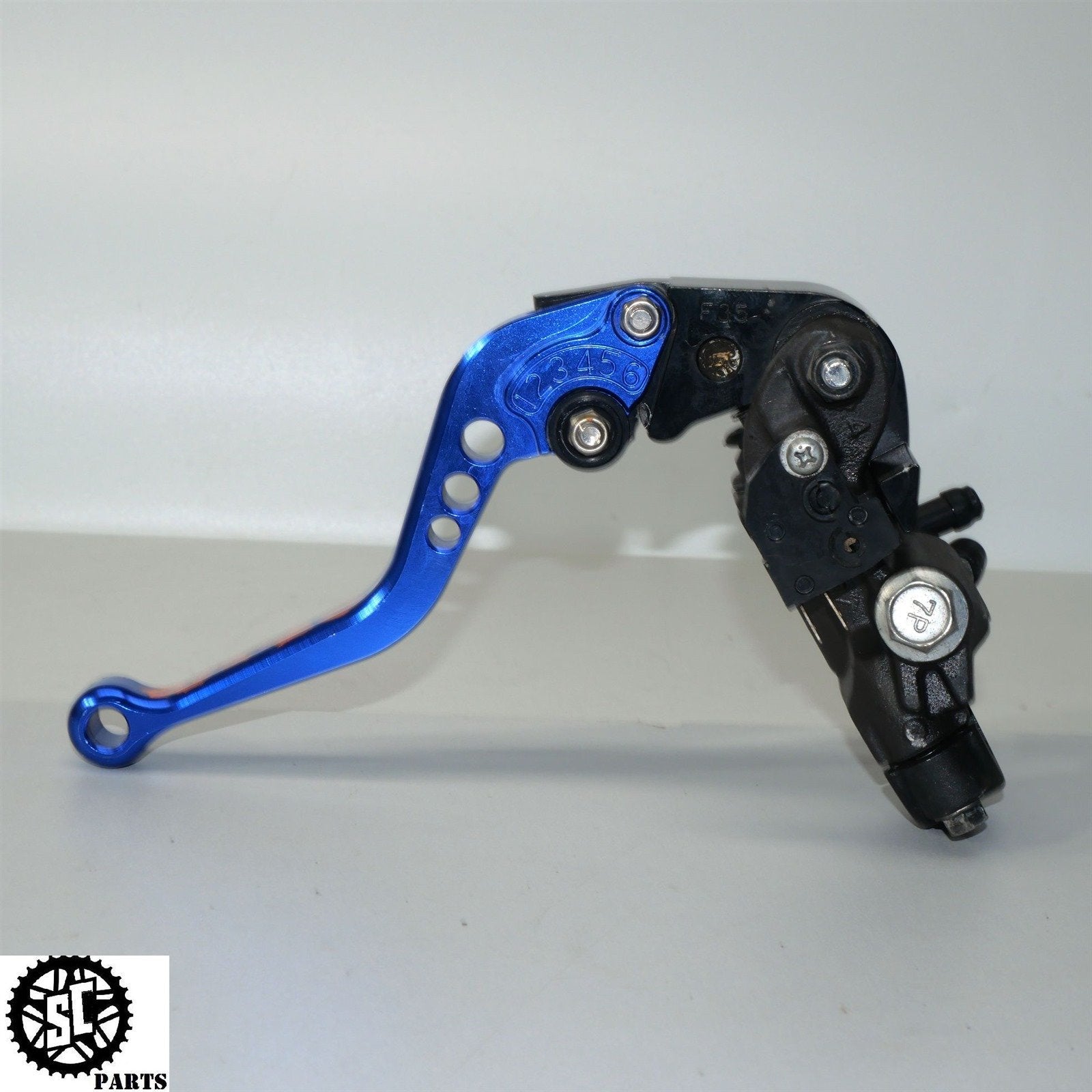 2007 SUZUKI GSXR 750 FRONT BRAKE MASTER CYLINDER S45