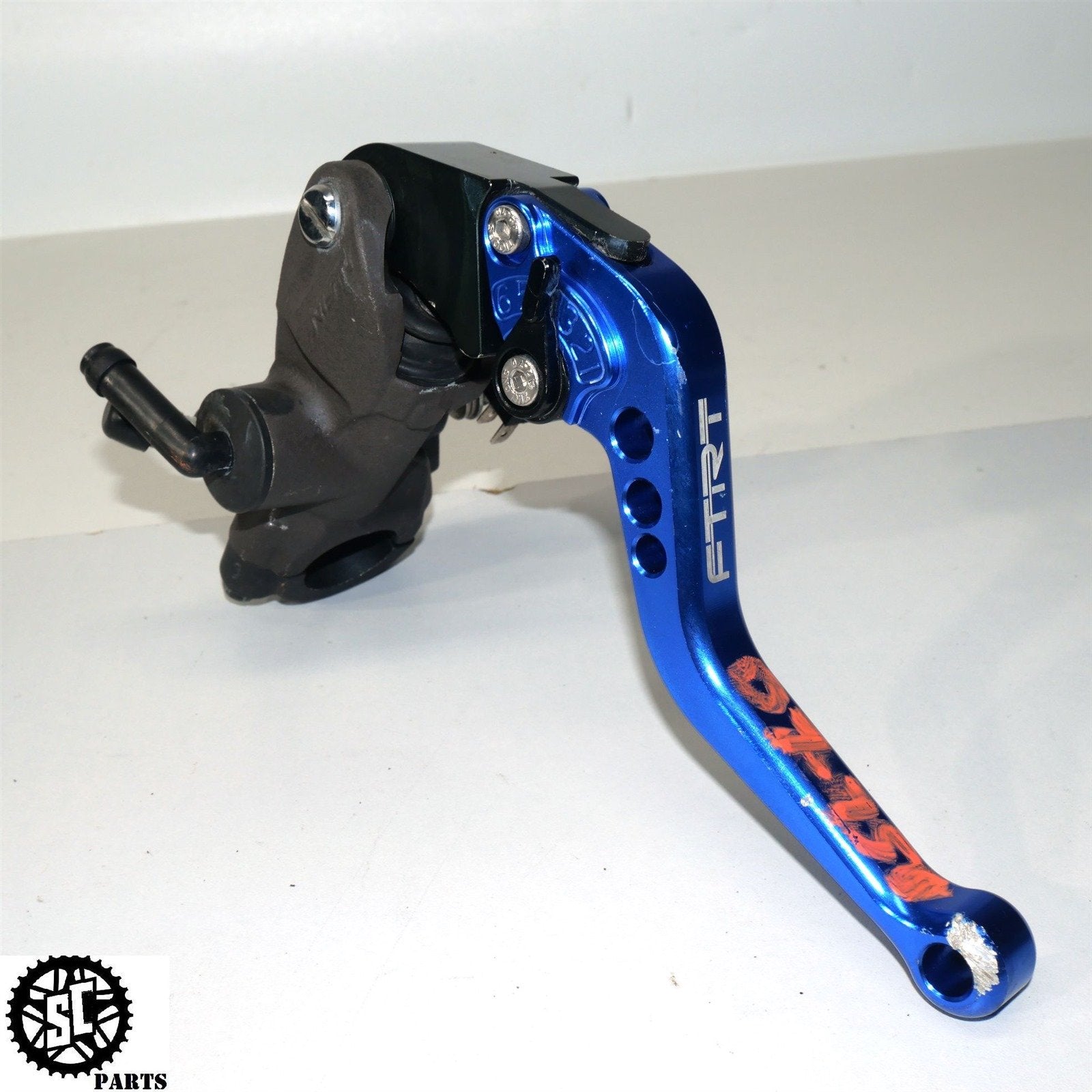 2007 SUZUKI GSXR 750 FRONT BRAKE MASTER CYLINDER S45