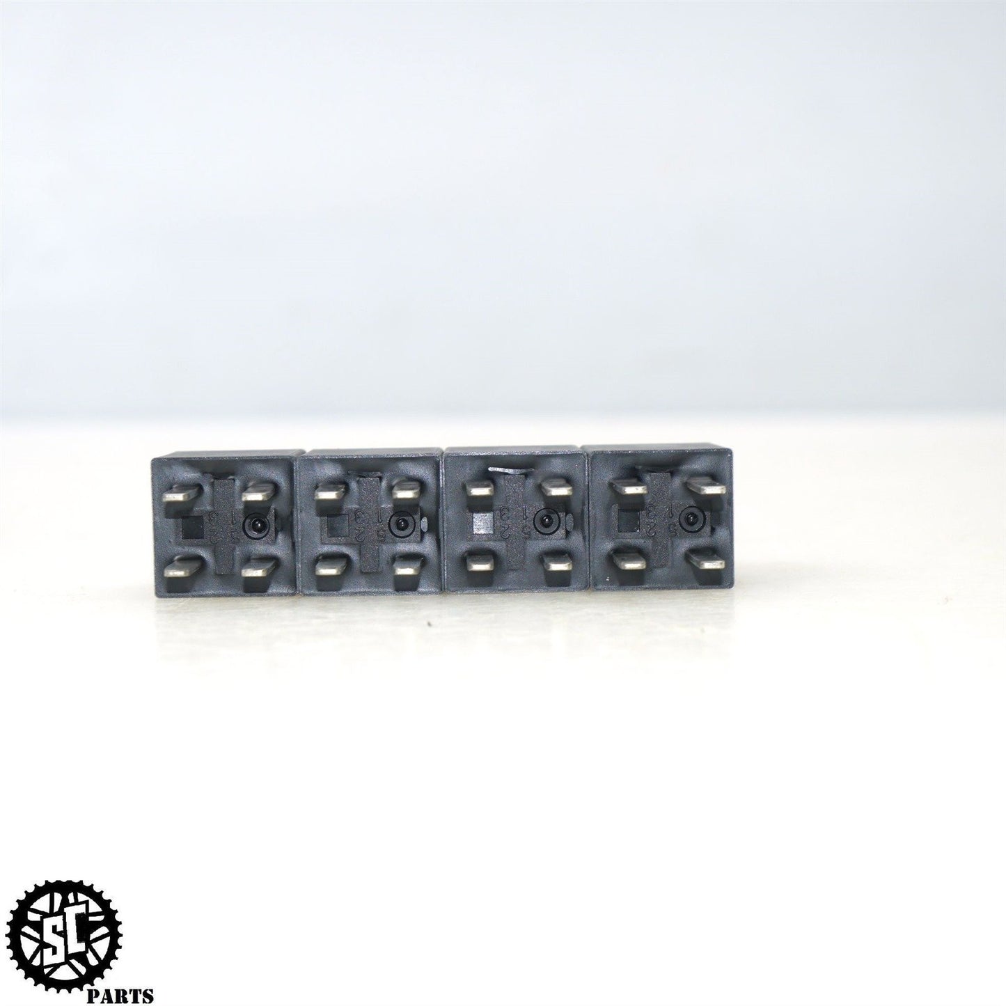 2023 20-24 INDIAN CHALLENGER RELAY 4016819 4PC HD54