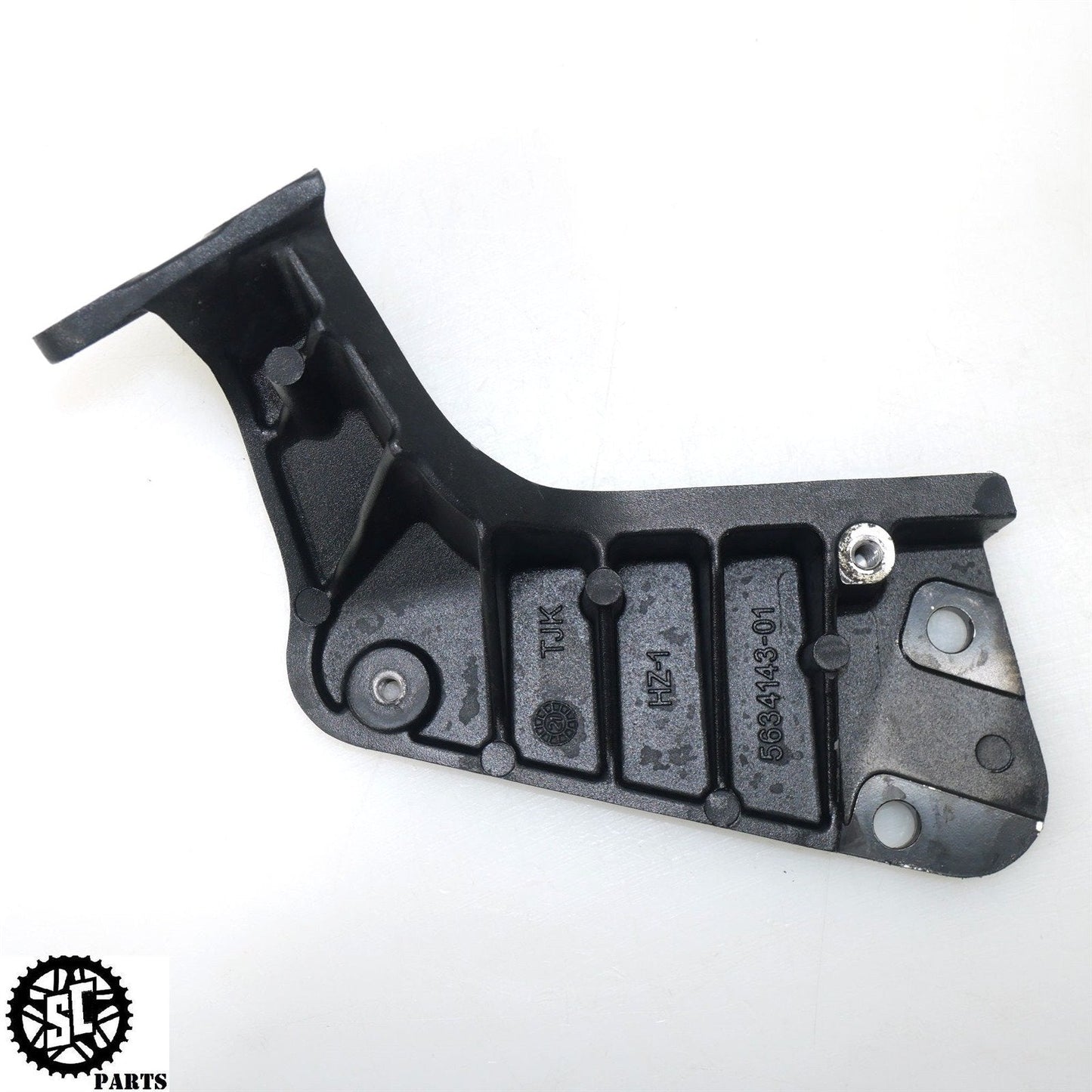 2023 INDIAN CHALLENGER FRONT LOWER FAIRING BRACKETS 5634143-01 5634142-01 HD54