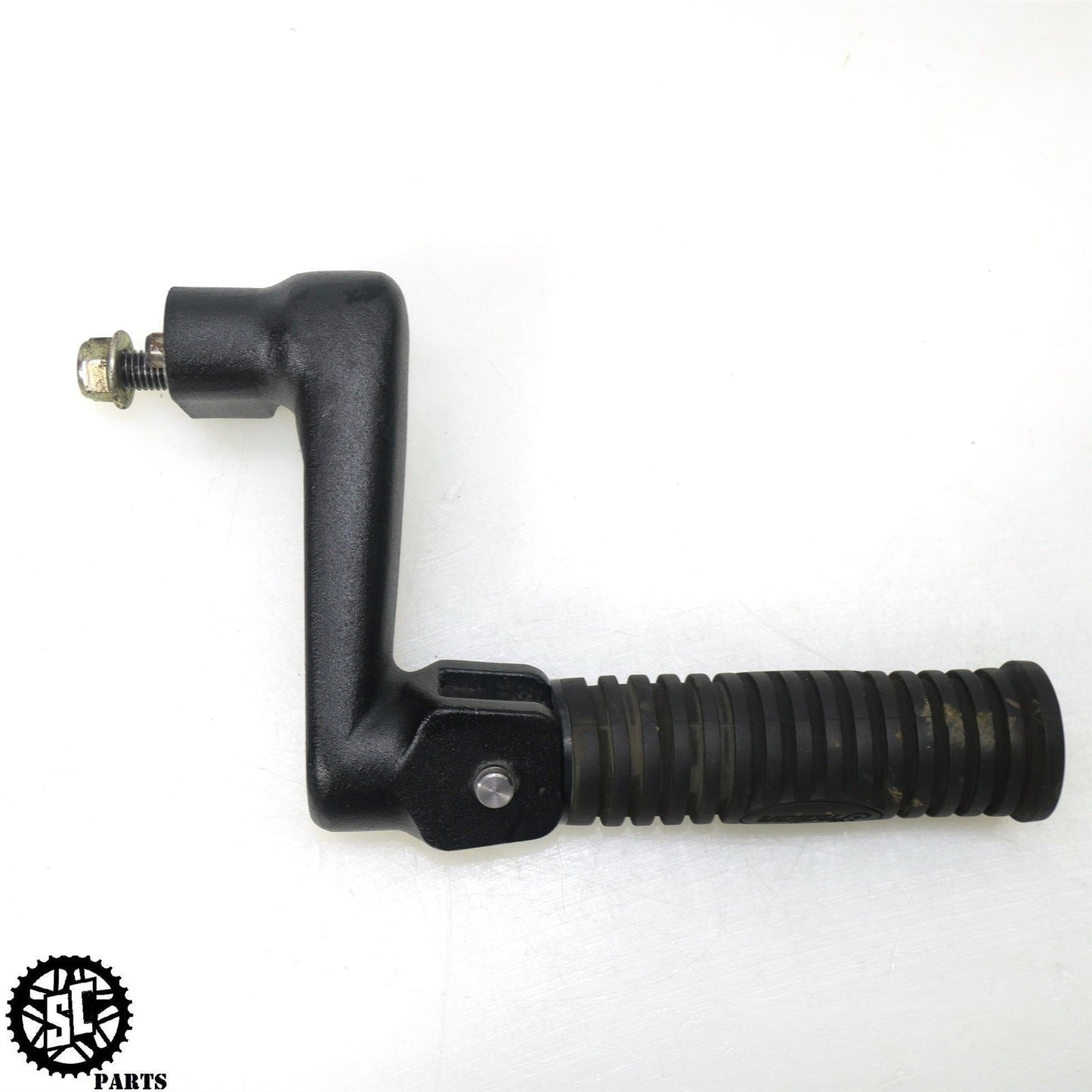 2023 INDIAN CHALLENGER LEFT REAR PASSENGER FOOT PEG BRACKET 5140869-62 HD54