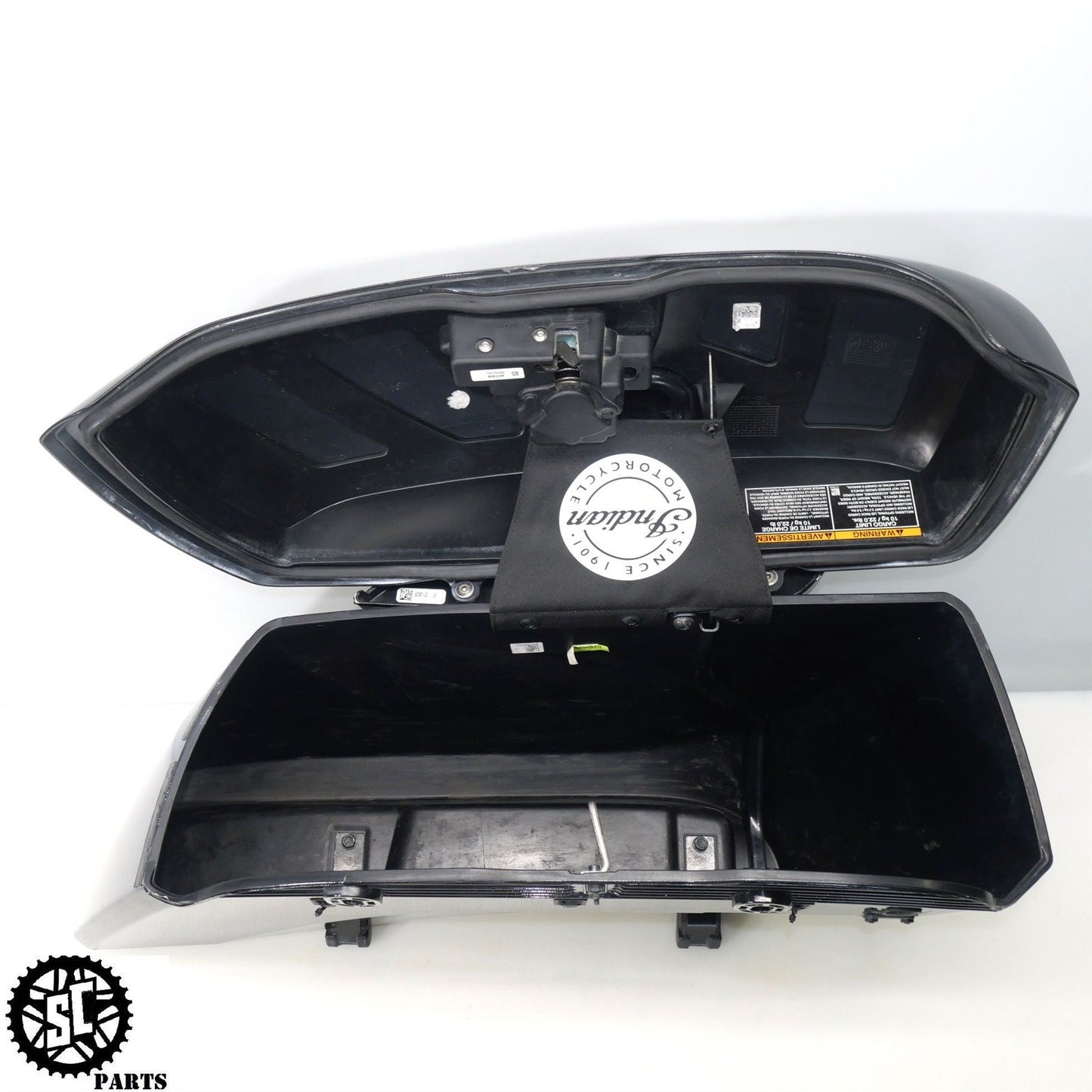 2023 20-24 INDIAN CHALLENGER LEFT SADDLEBAG PREMIUM POWER LOCK HD54