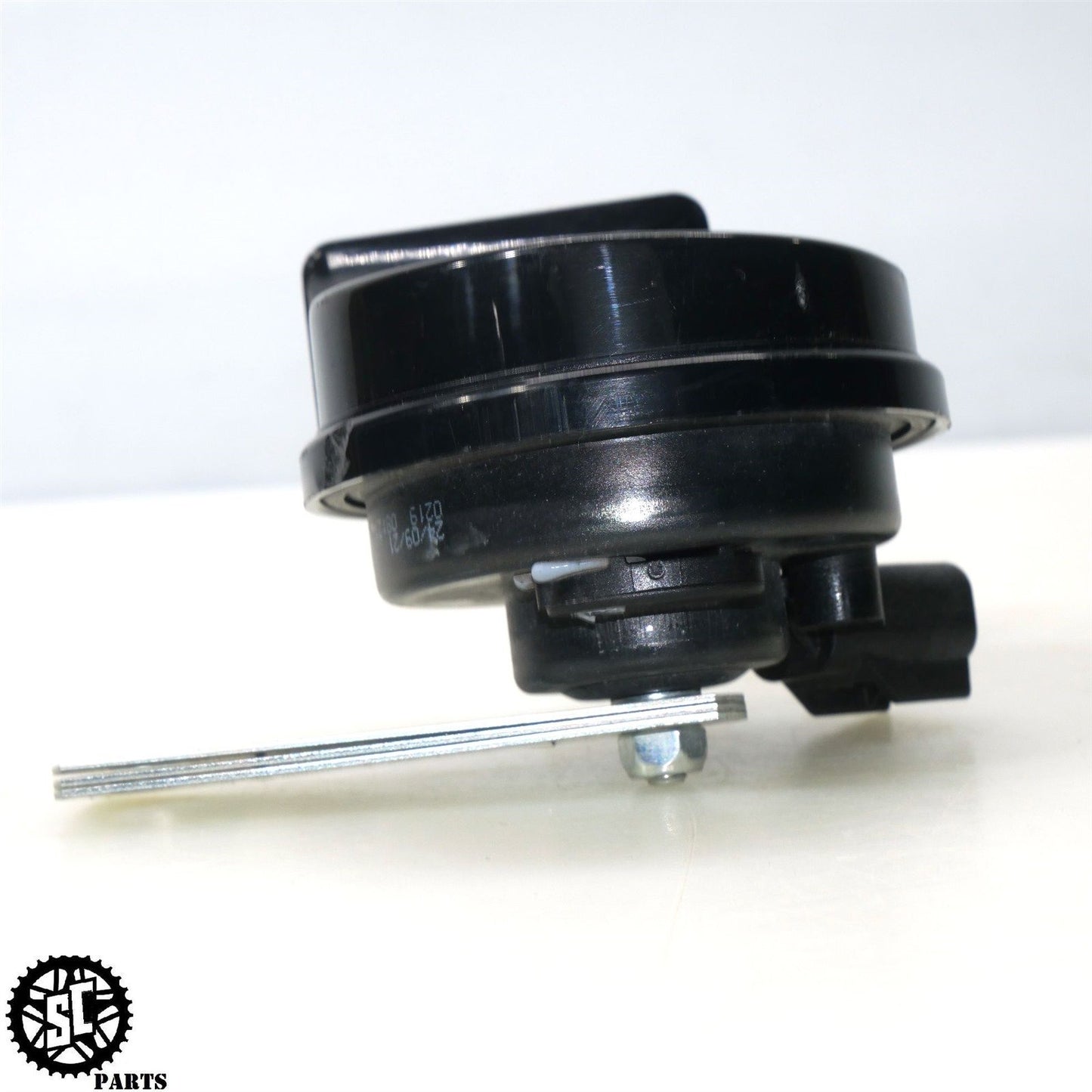 2023 20-24 INDIAN CHALLENGER HORN 4019095 HD54