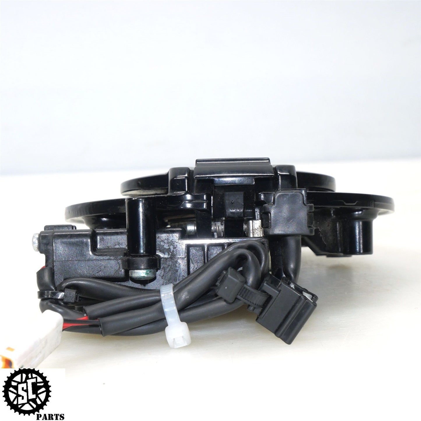 2023 20-24 INDIAN CHALLENGER FUEL GAS CAP ELECTRONIC 2522356-266 HD54