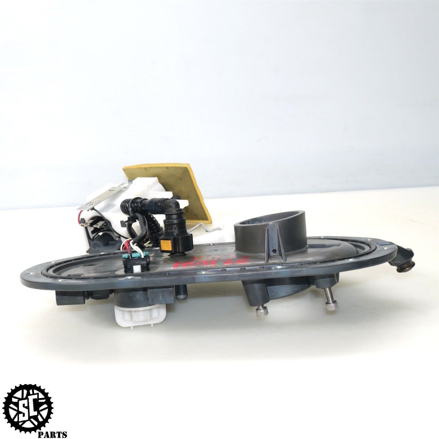 2023 20-24 INDIAN CHALLENGER FUEL PUMP HD54