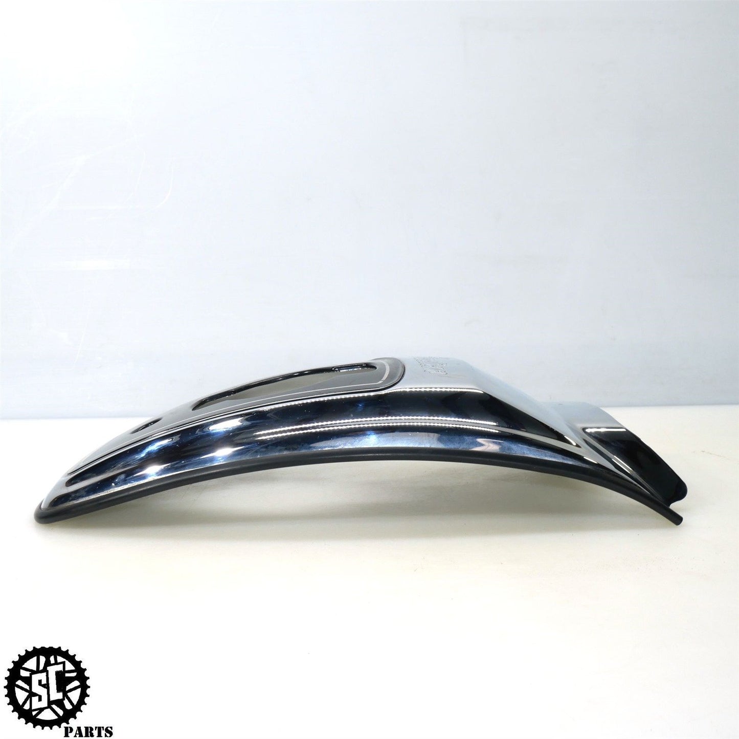 2023 20-24 INDIAN CHALLENGER GAS TANK CONSOLE COVER 5266759-156 HD54