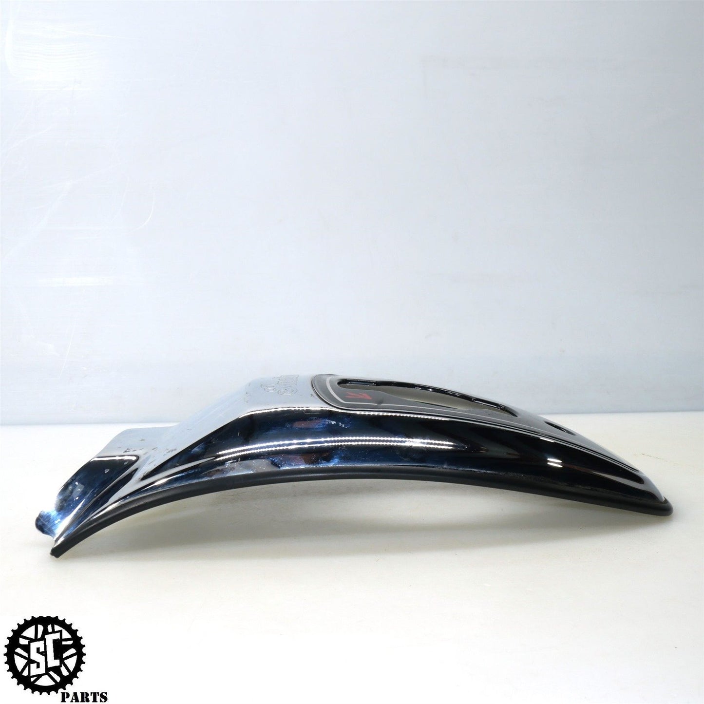2023 20-24 INDIAN CHALLENGER GAS TANK CONSOLE COVER 5266759-156 HD54