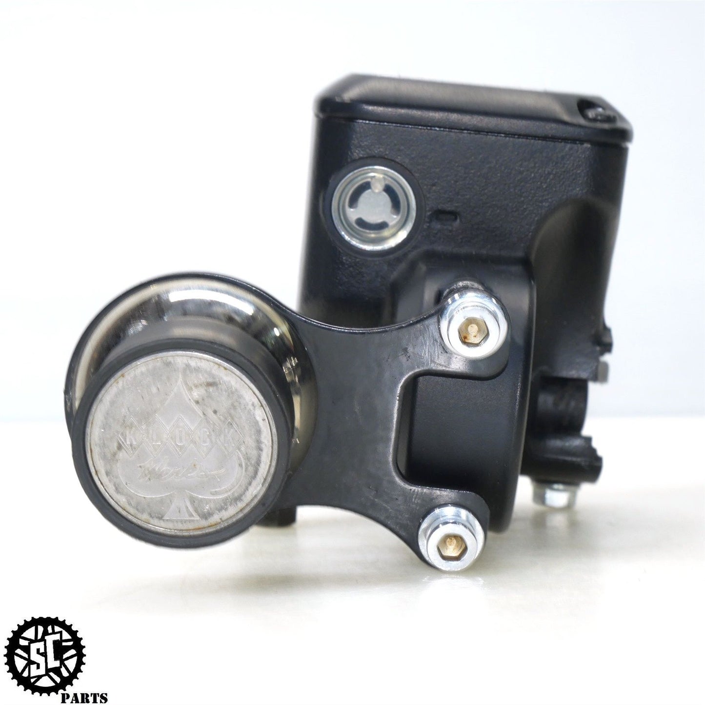 2023 20-24 INDIAN CHALLENGER FRONT BRAKE MASTER CYLINDER 1912865-463 HD54