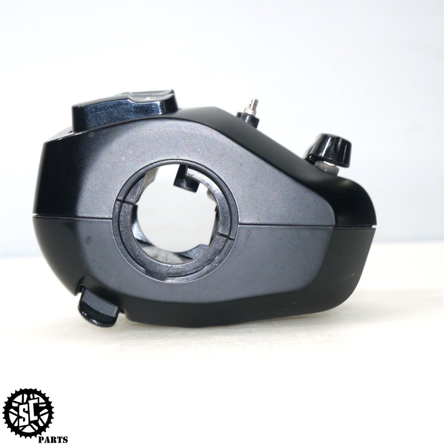 2023 20-24 INDIAN CHALLENGER LEFT CONTROL SWITCH 2415173, 5454135-463 HD54