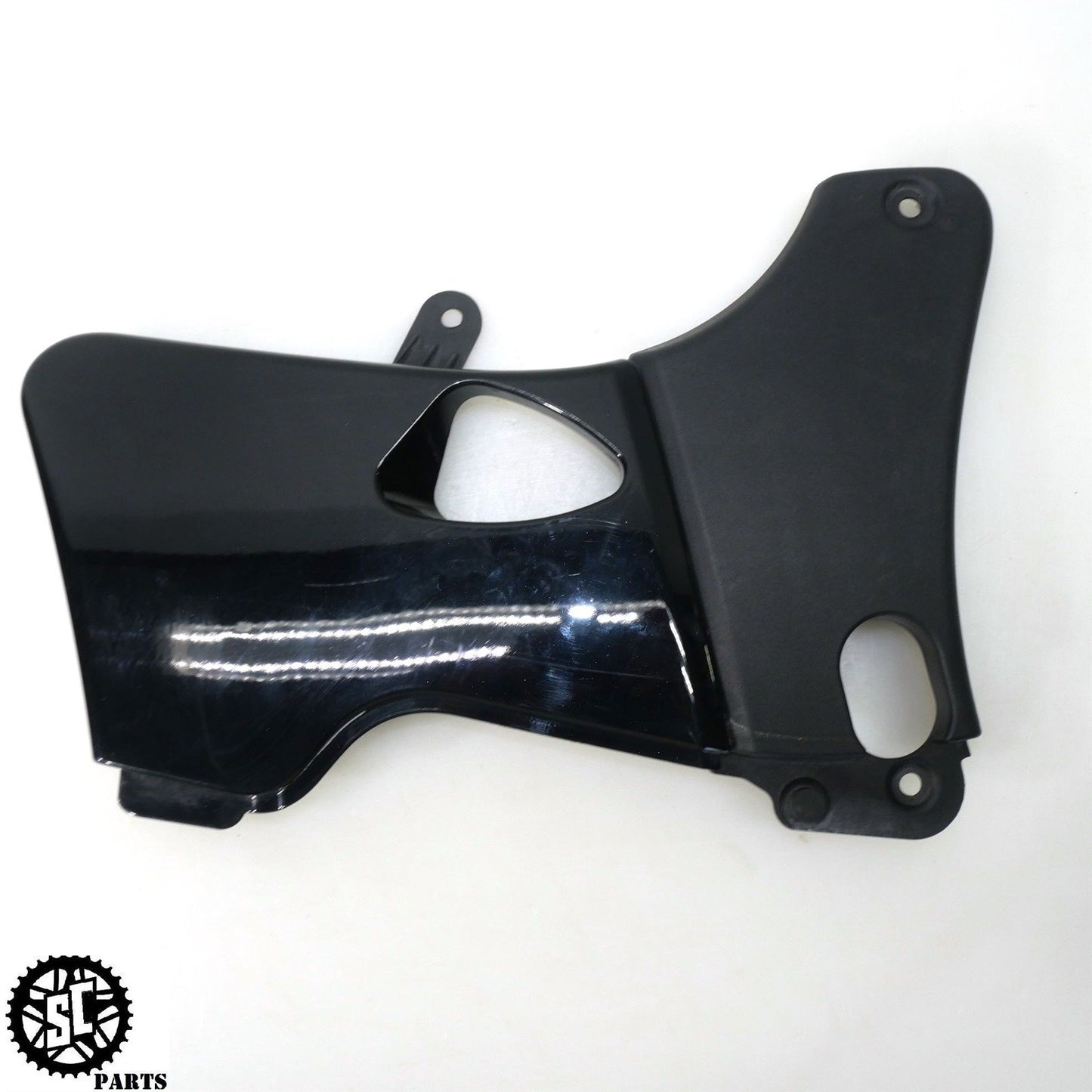 2023 20-24 INDIAN CHALLENGER LEFT LOWER SIDE FAIRING FRAME COVER 5458867 HD54