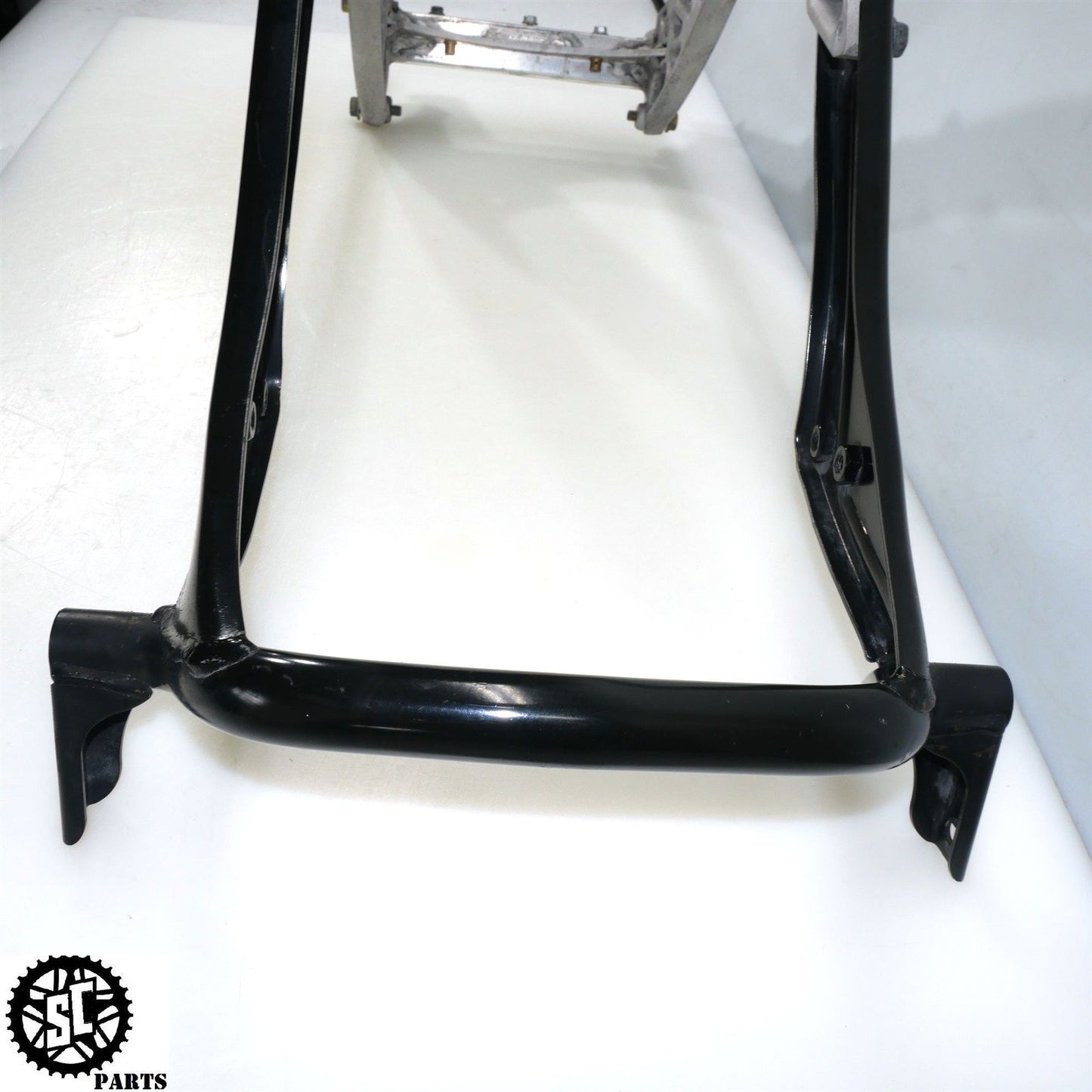 2023 20-24 INDIAN CHALLENGER REAR SUBFRAME FENDER BRACKET HD54