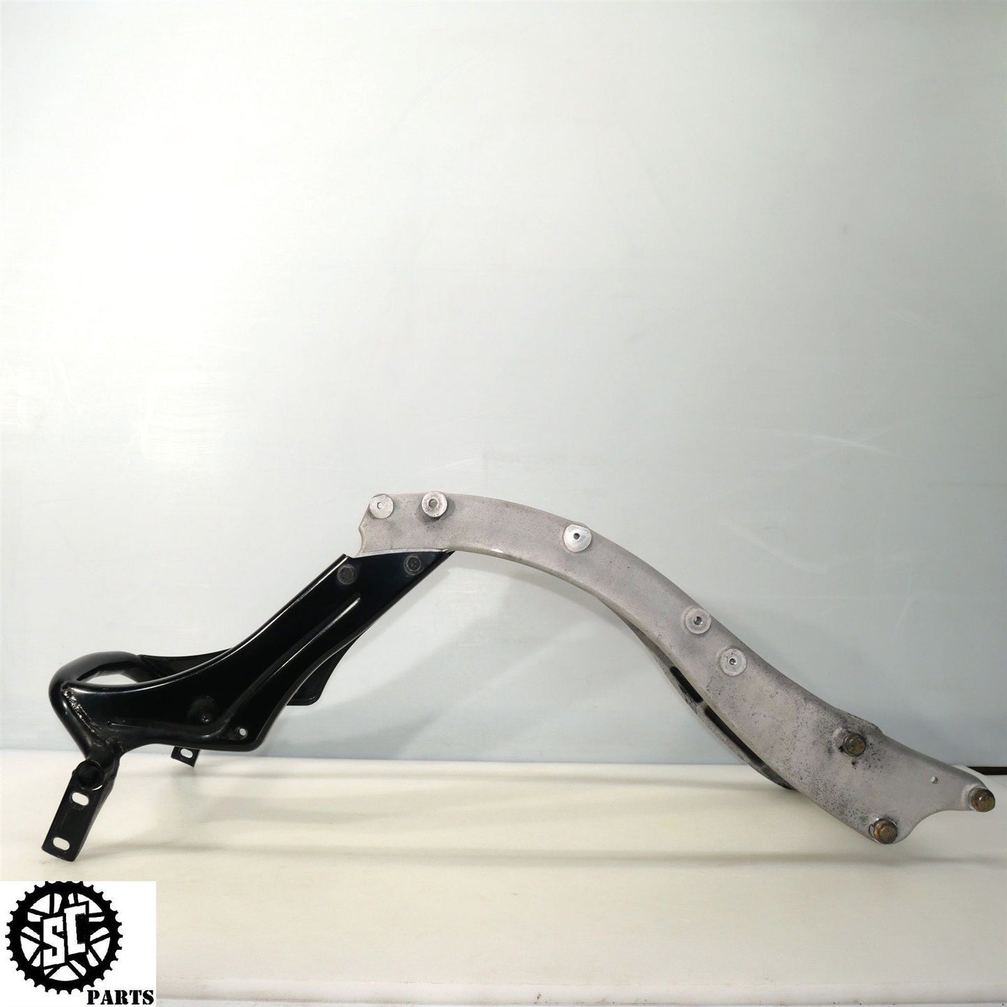 2023 20-24 INDIAN CHALLENGER REAR SUBFRAME FENDER BRACKET HD54