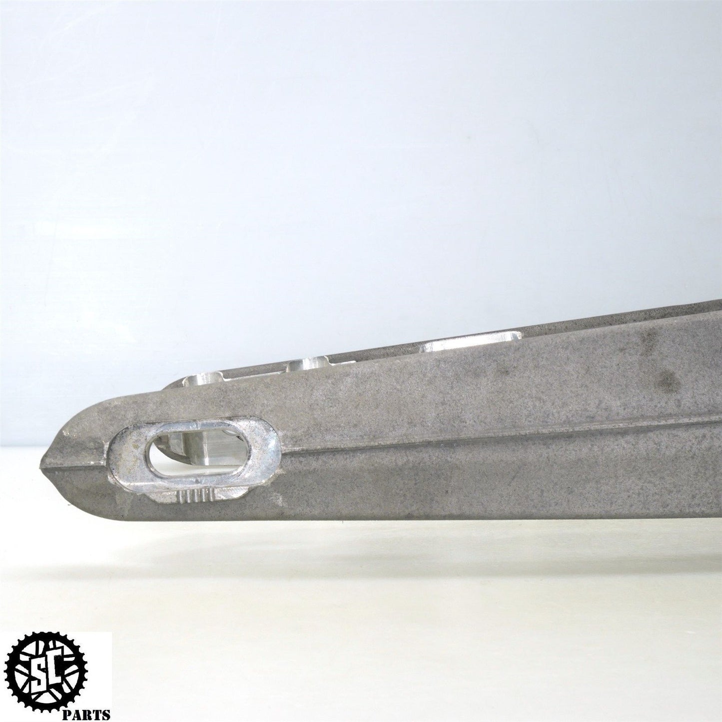 2023 20-24 INDIAN CHALLENGER REAR SWINGARM 5142382 HD54