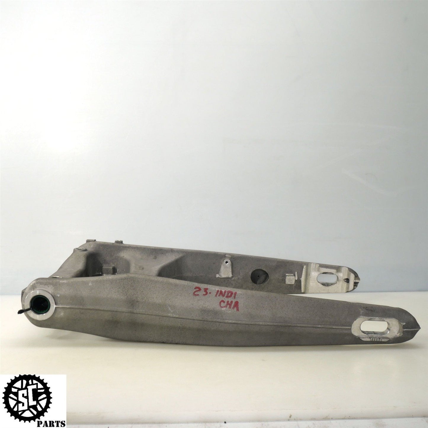 2023 20-24 INDIAN CHALLENGER REAR SWINGARM 5142382 HD54