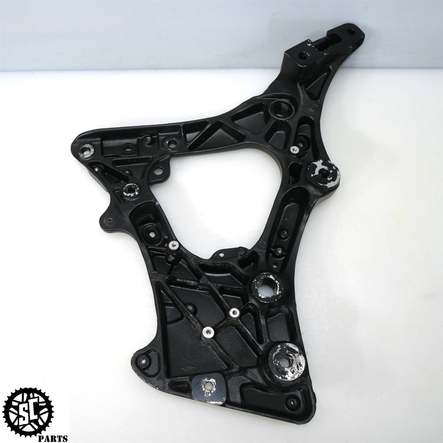 2023 20-24 INDIAN CHALLENGER FRAME SUPPORT ENGINE BRACKET 5143588 5143587 HD54