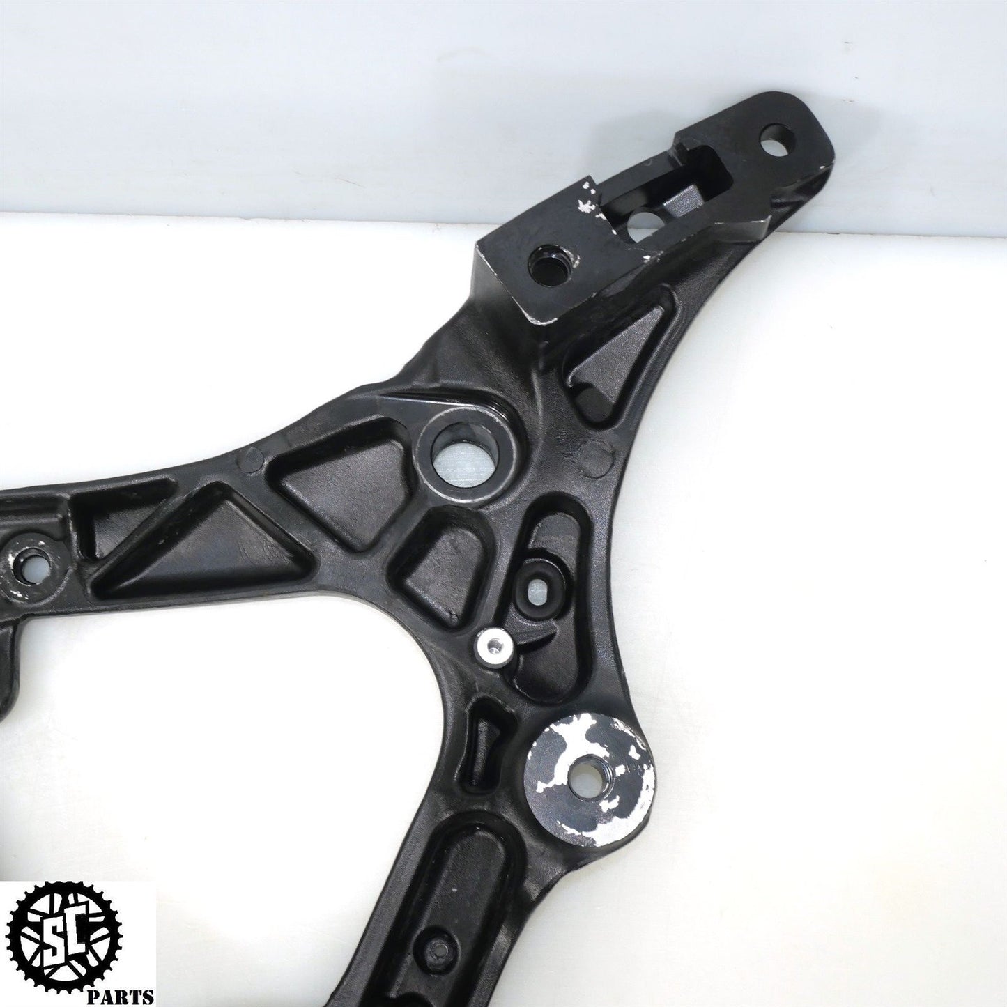 2023 20-24 INDIAN CHALLENGER FRAME SUPPORT ENGINE BRACKET 5143588 5143587 HD54