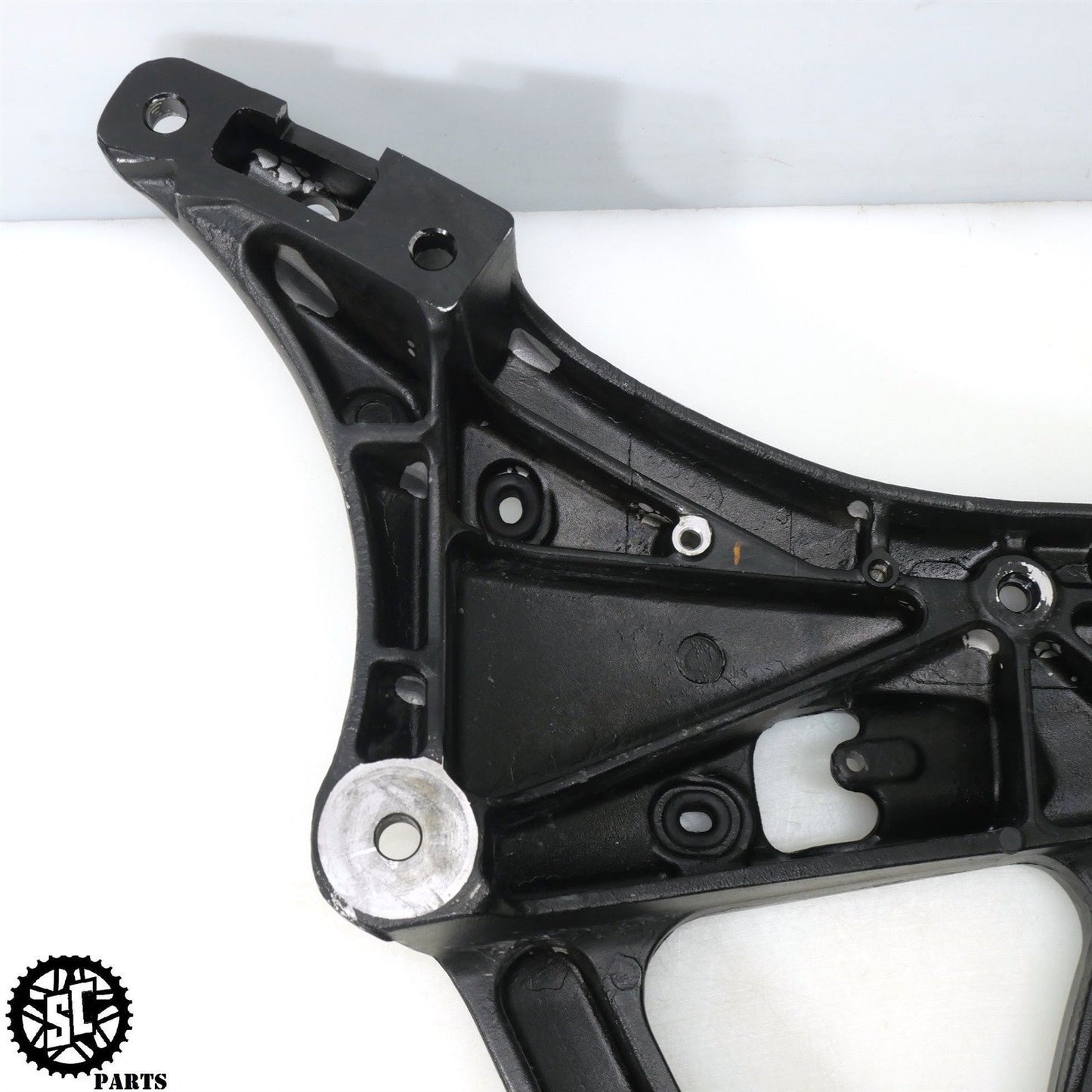 2023 20-24 INDIAN CHALLENGER FRAME SUPPORT ENGINE BRACKET 5143588 5143587 HD54