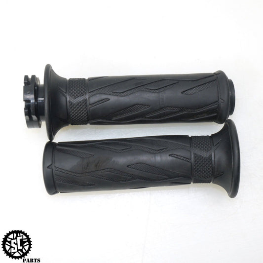 2008 SUZUKI HAYABUSA THROTTLE TUBE HANDLEBAR GRIPS S34