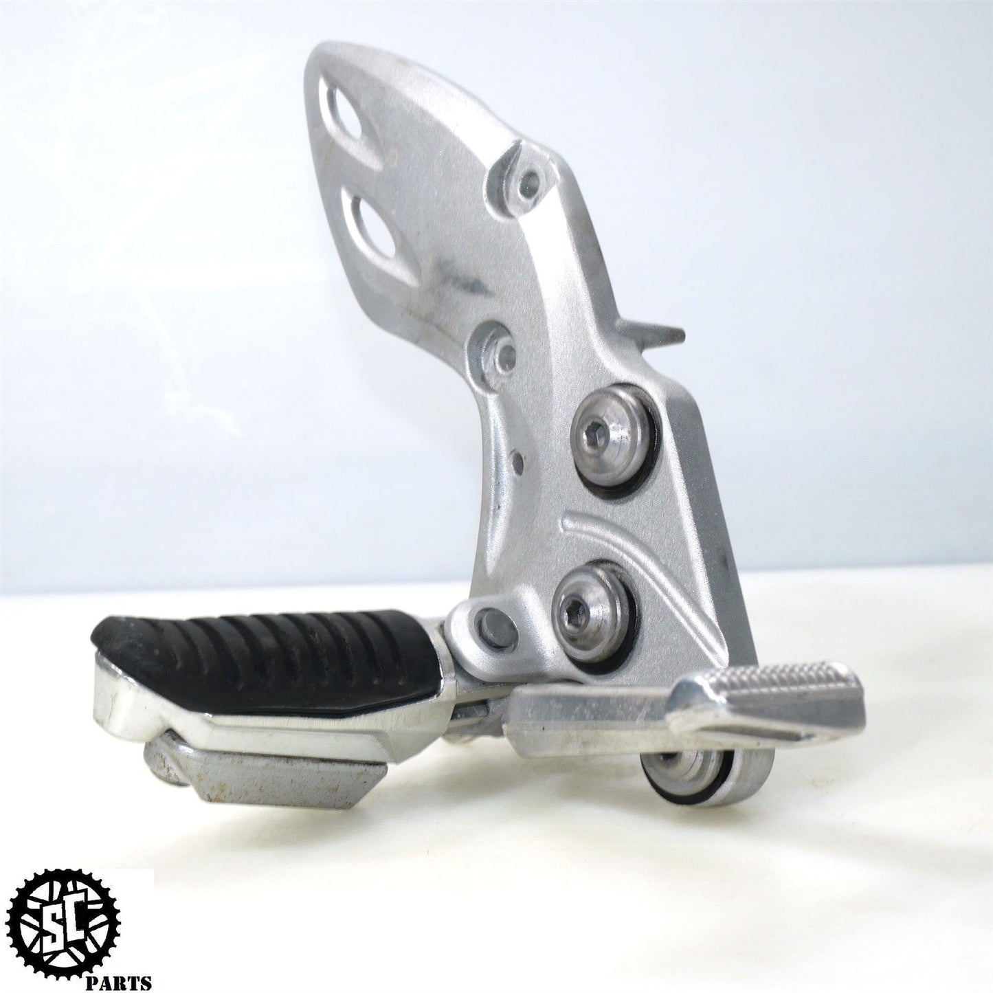 2008 SUZUKI HAYABUSA RIGHT REARSET FRONT BRAKE PEDAL S34