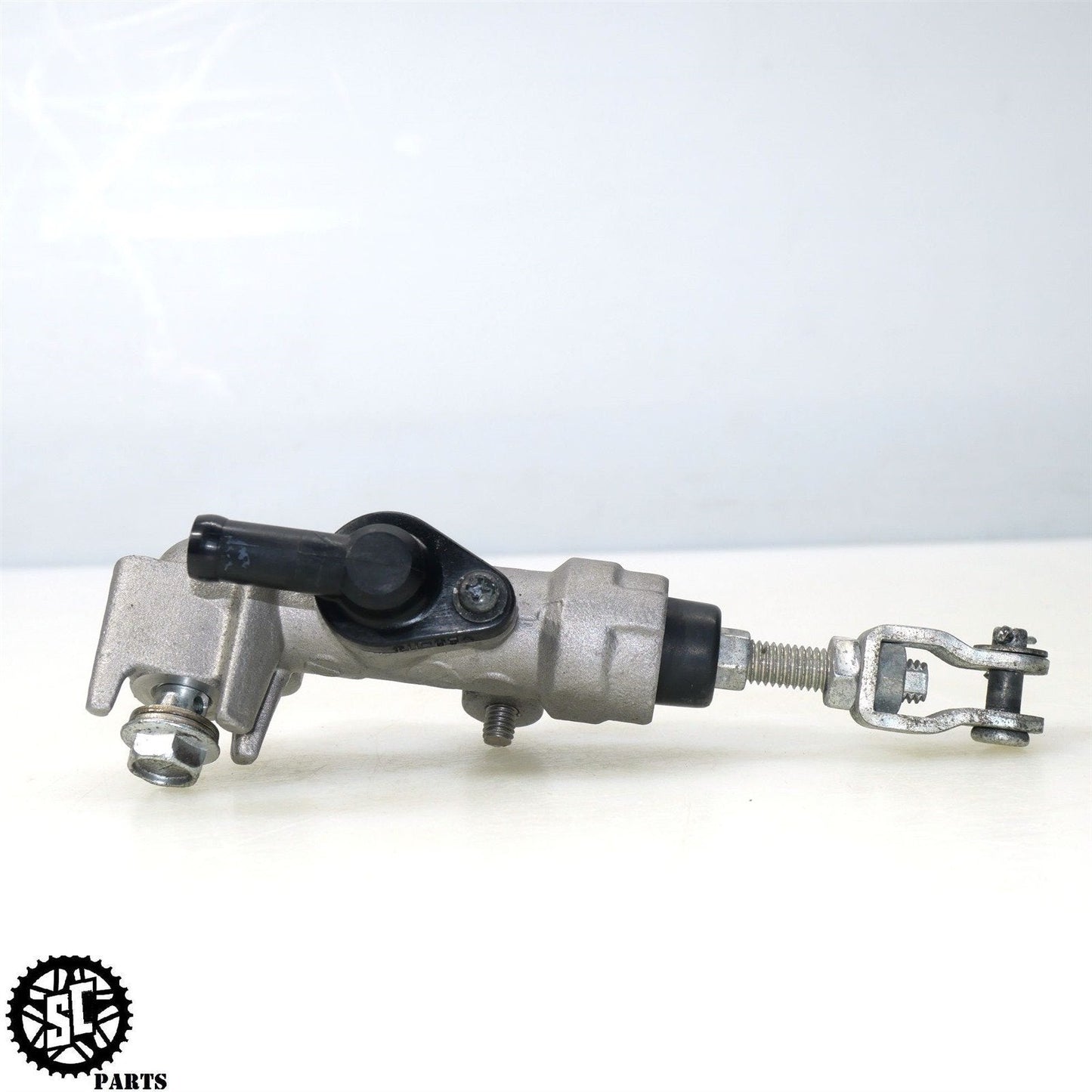 2008 SUZUKI HAYABUSA REAR BRAKE MASTER CYLINDER S34