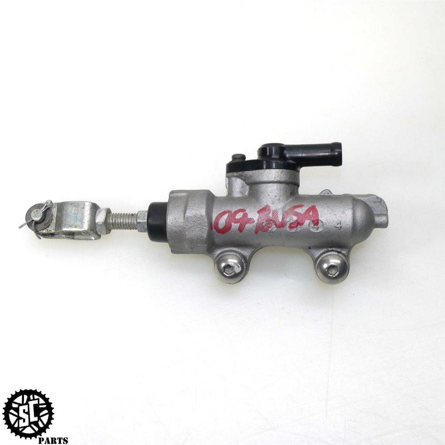 2008 SUZUKI HAYABUSA REAR BRAKE MASTER CYLINDER S34