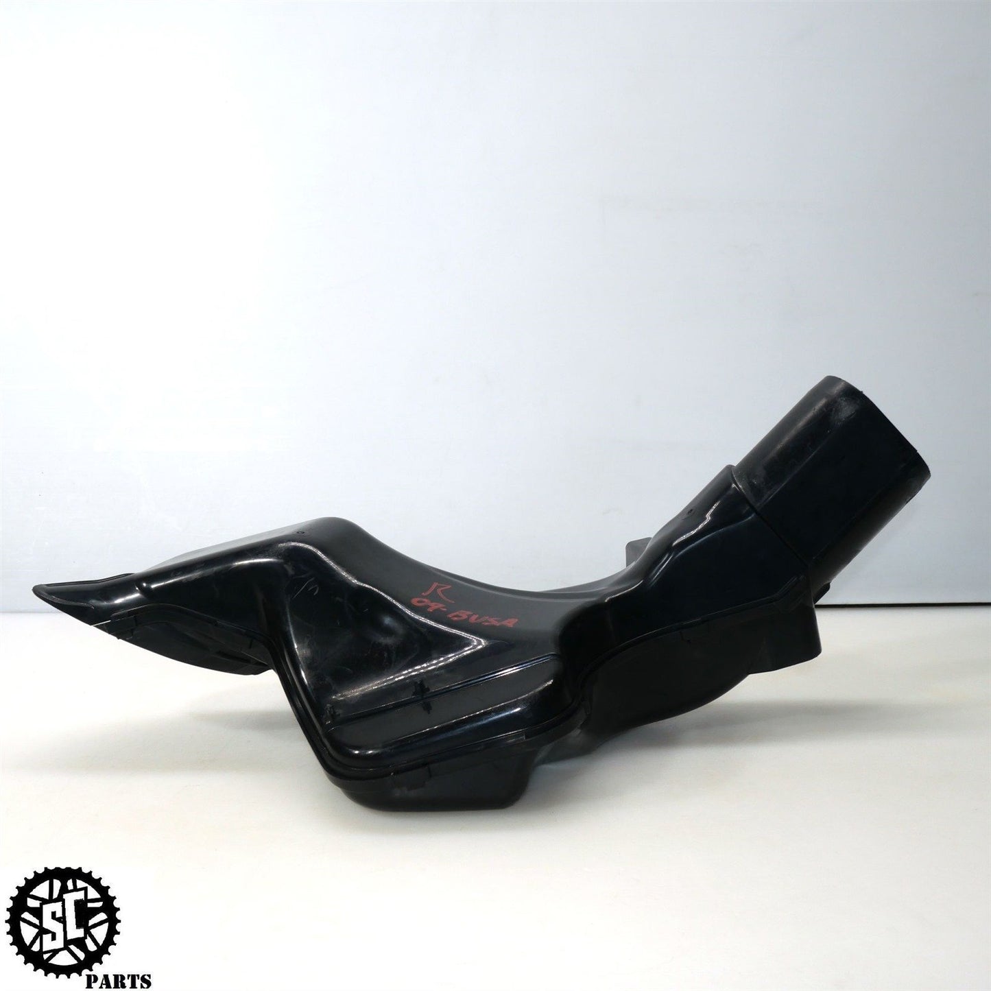 2008 SUZUKI HAYABUSA RIGHT AIR TUBE DUCT S34