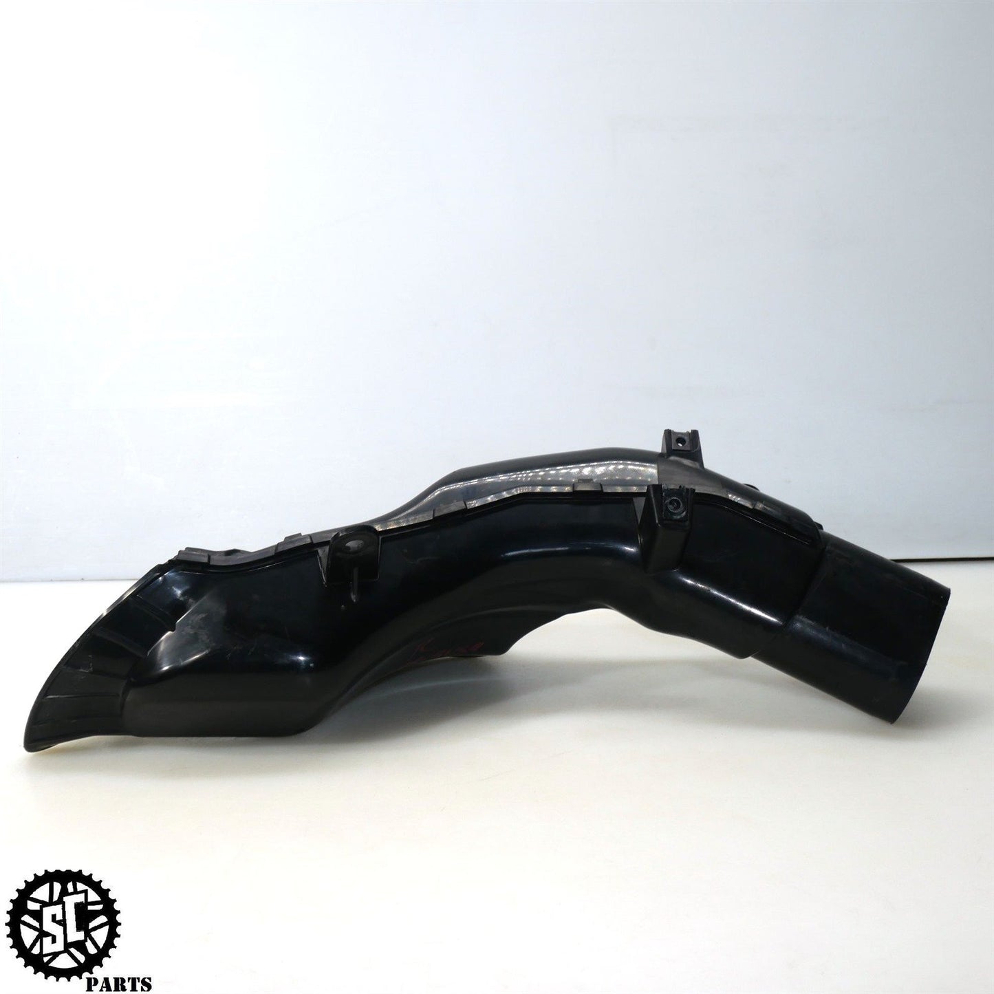 2008 SUZUKI HAYABUSA RIGHT AIR TUBE DUCT S34