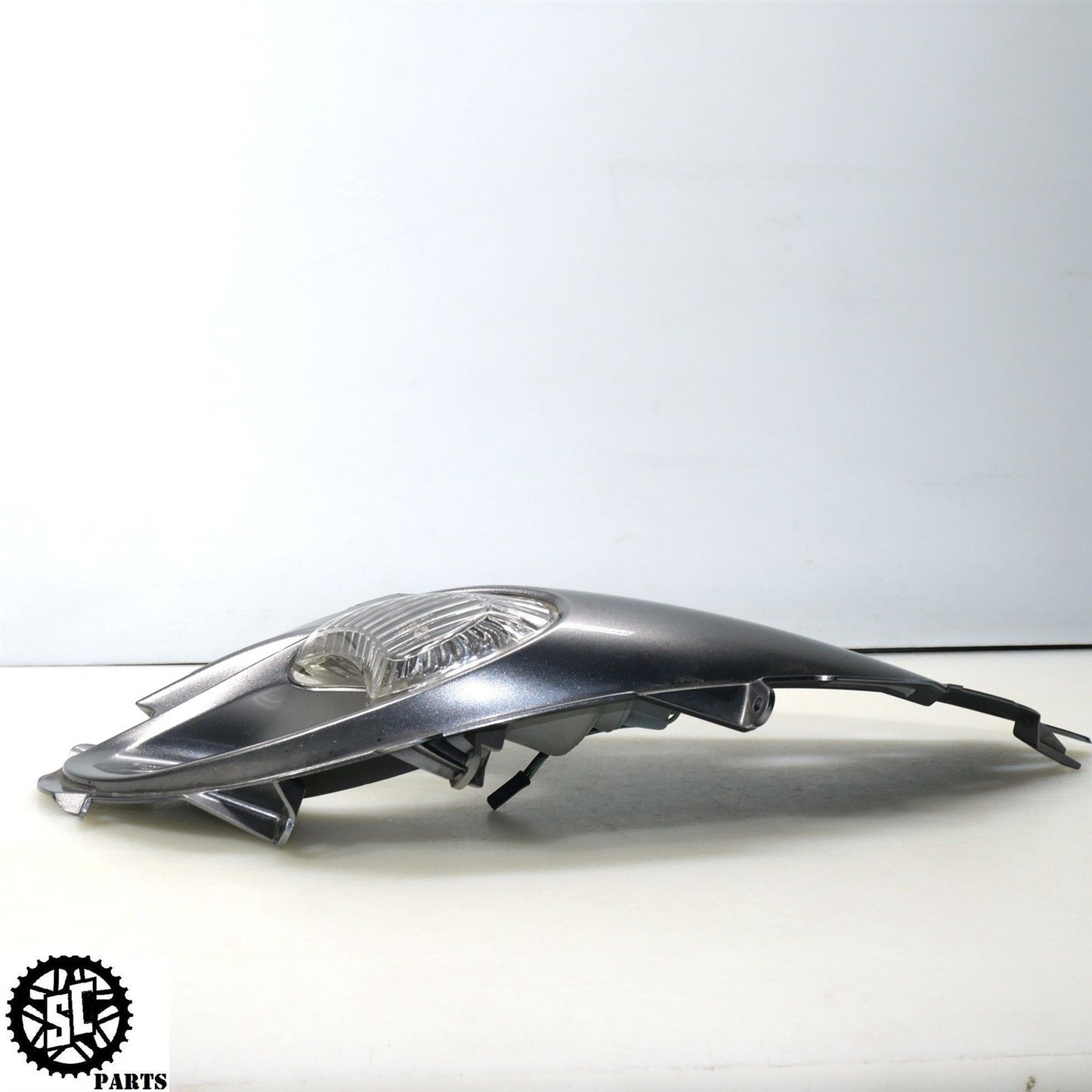 2008 SUZUKI HAYABUSA FRONT RIGHT UPPER FAIRING TURN SIGNAL S34