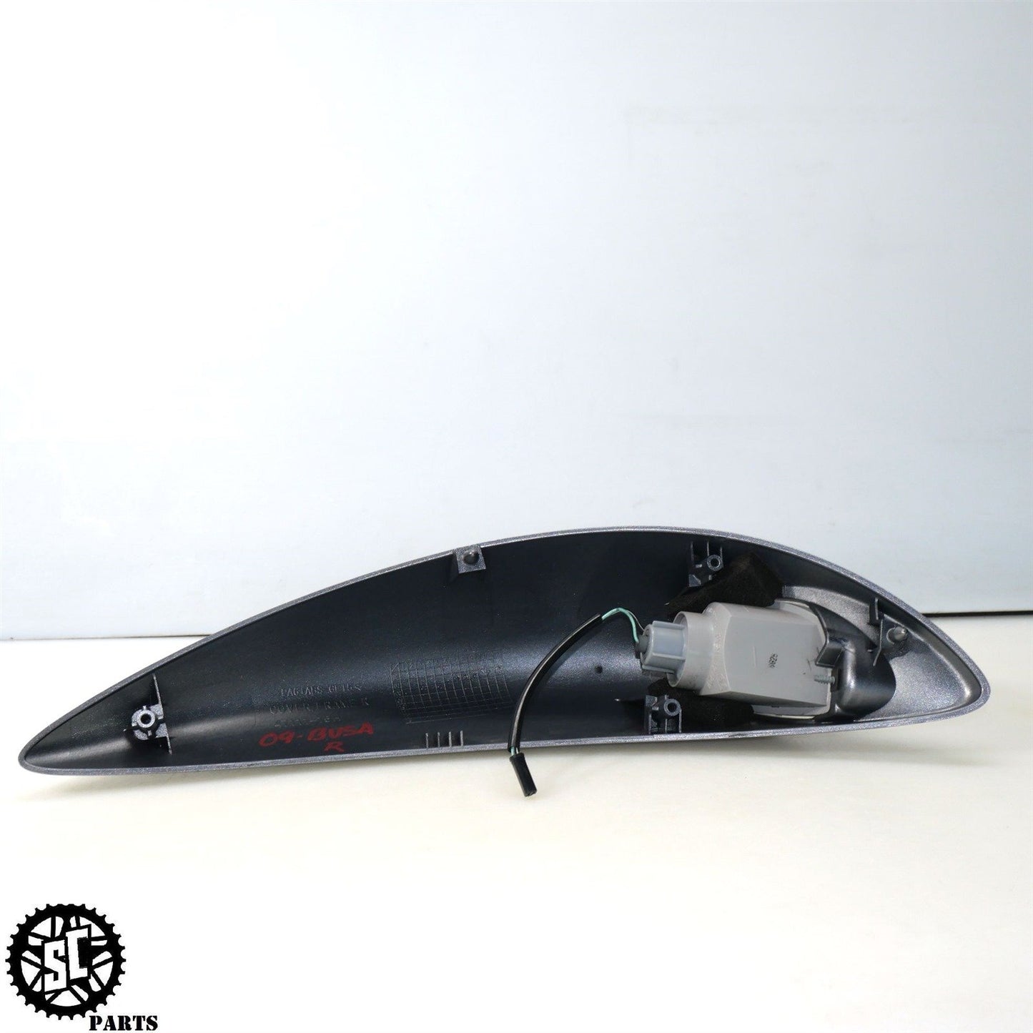 2008 SUZUKI HAYABUSA REAR RIGHT TAIL FAIRING S34