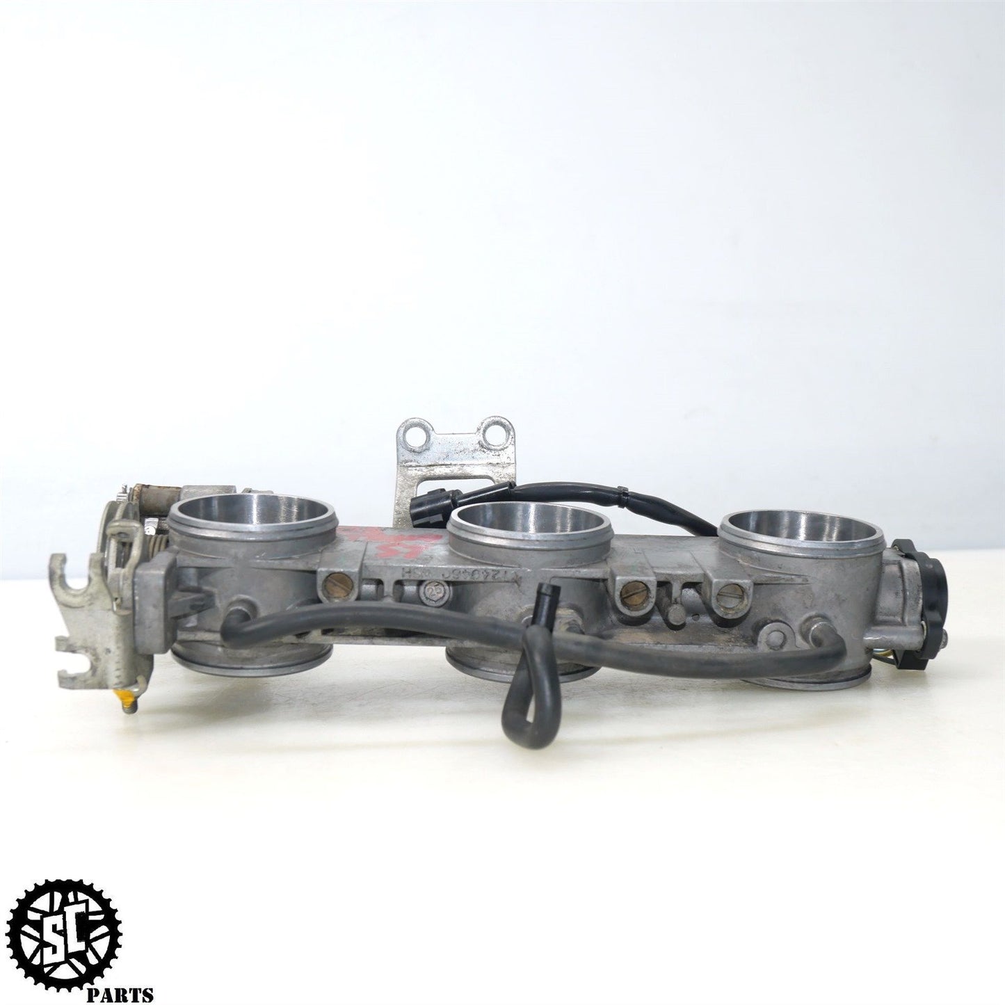 2005-2007 TRIUMPH SPEED TRIPLE 1050 THROTTLE BODIES T1240460 T33