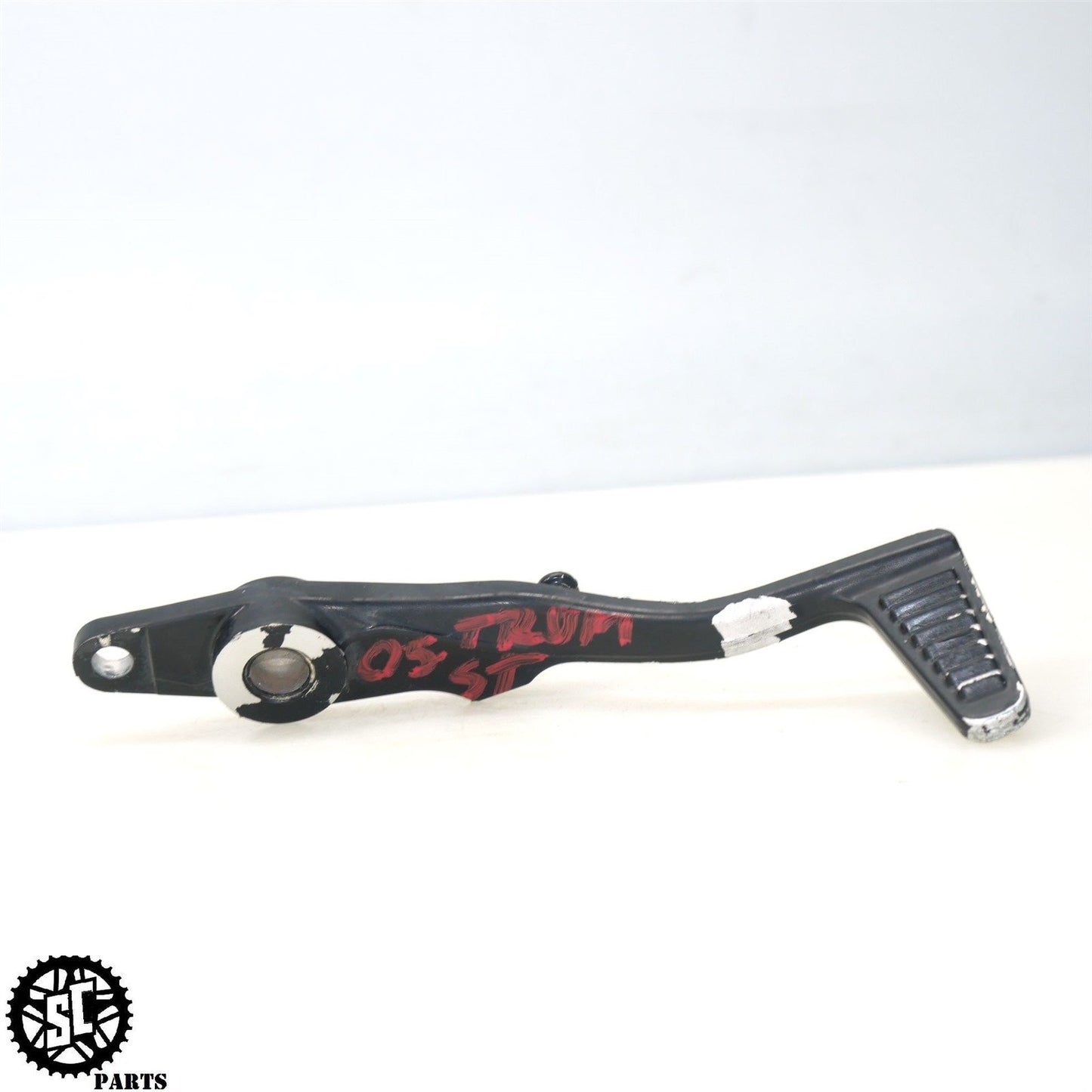 2005-2007 TRIUMPH SPEED TRIPLE 1050 BRAKE PEDAL T33 T2020289