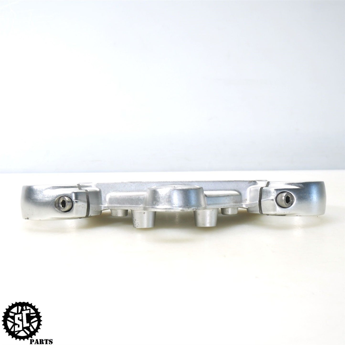 2005-2007 TRIUMPH SPEED TRIPLE 1050 UPPER TRIPLE TREE CLAMP T2047300 T33