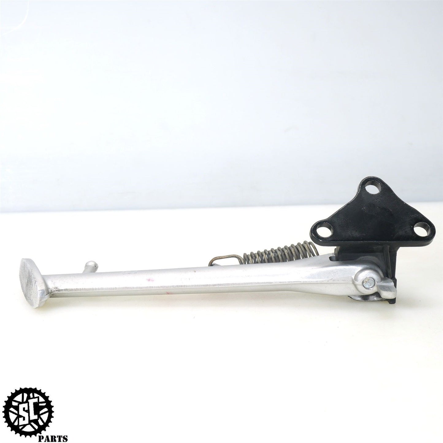 2005-2007 TRIUMPH SPEED TRIPLE 1050 KICK STAND T33