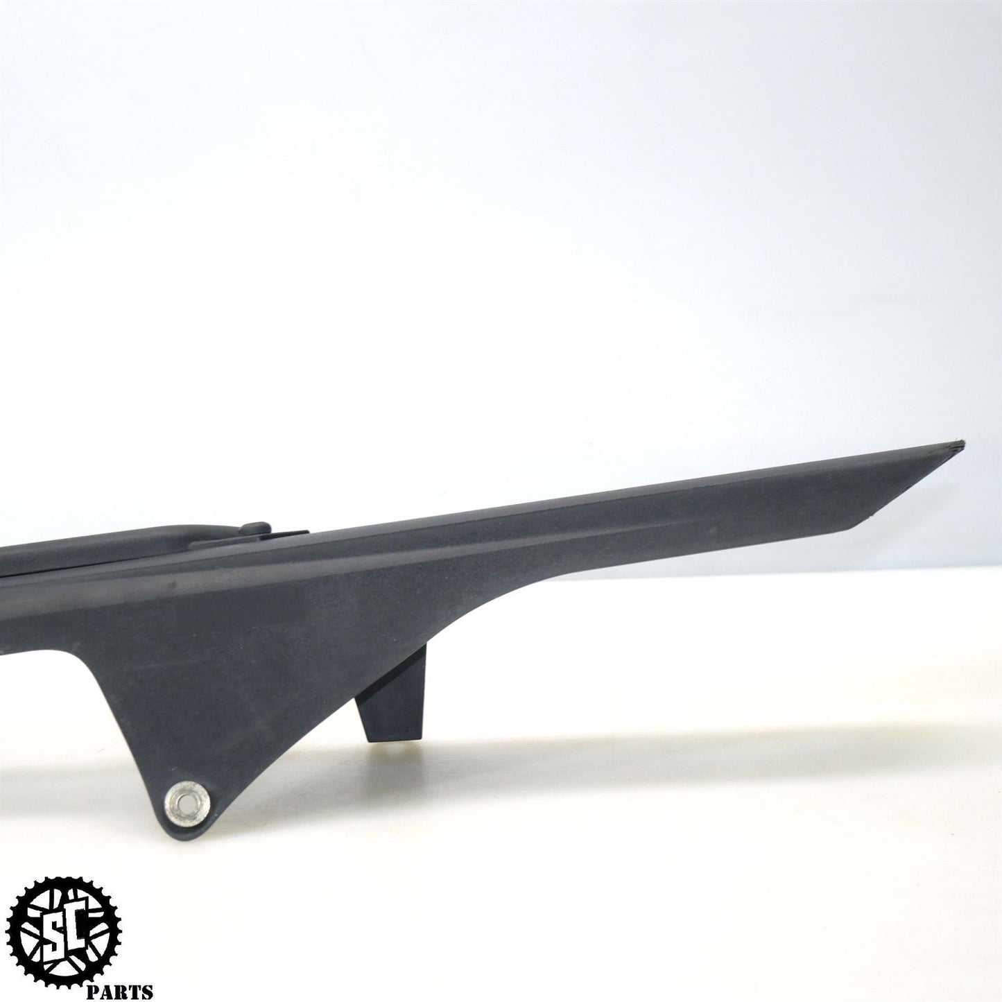 2005-2007 TRIUMPH SPEED TRIPLE 1050 CHAIN GUARD COVER T33 T2057366