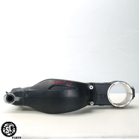 2005-2007 TRIUMPH SPEED TRIPLE 1050 REAR SWINGARM T2055250 T33