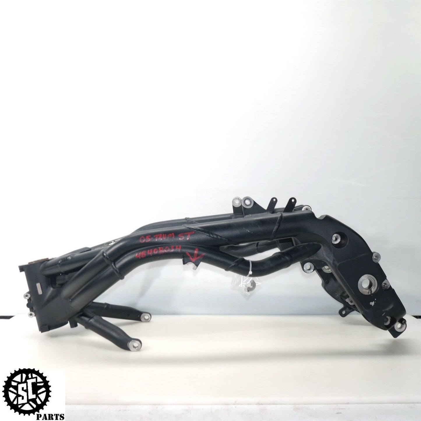 2005-2007 TRIUMPH SPEED TRIPLE 1050 FRAME CHASSIS *S* T33