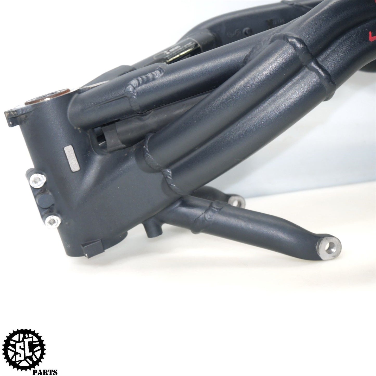 2005-2007 TRIUMPH SPEED TRIPLE 1050 FRAME CHASSIS *S* T33