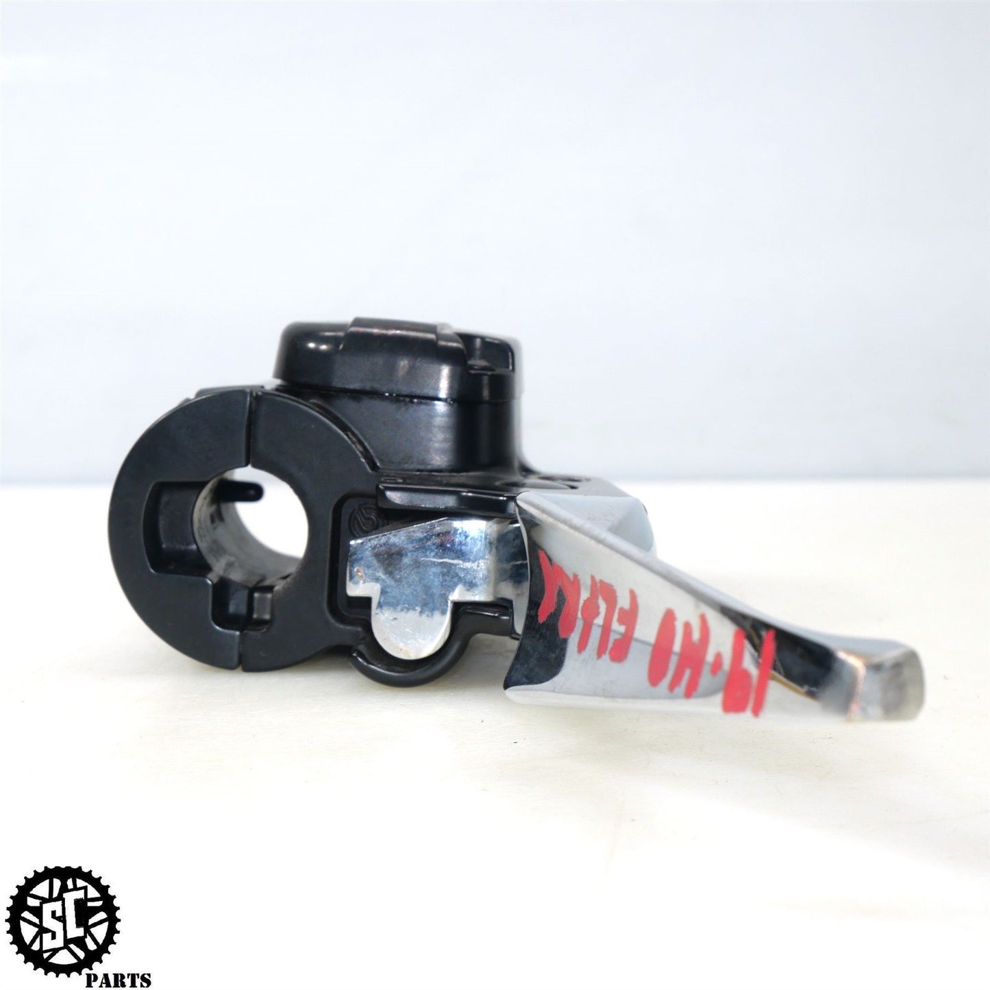 2019 HARLEY DAVIDSON ROAD GLIDE FRONT BRAKE MASTER CYLINDER HD56