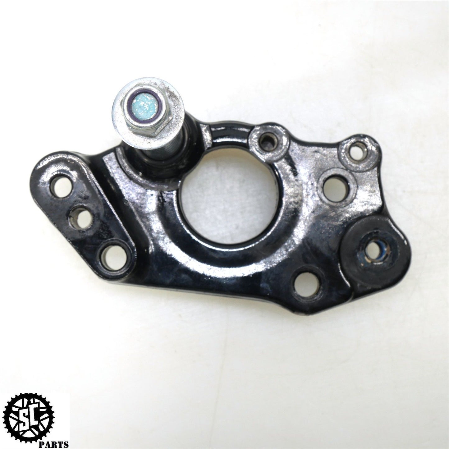 2019 HARLEY DAVIDSON ROAD GLIDE FRONT RIGHT MOTOR MOUNT FRAME BRACKET HD56