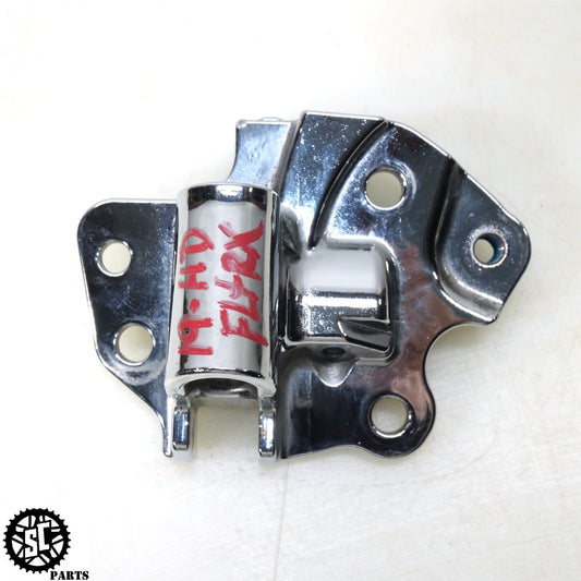 2019 HARLEY DAVIDSON ROAD GLIDE KICK STAND CHROME JIFFY STAND BRACKET HD56