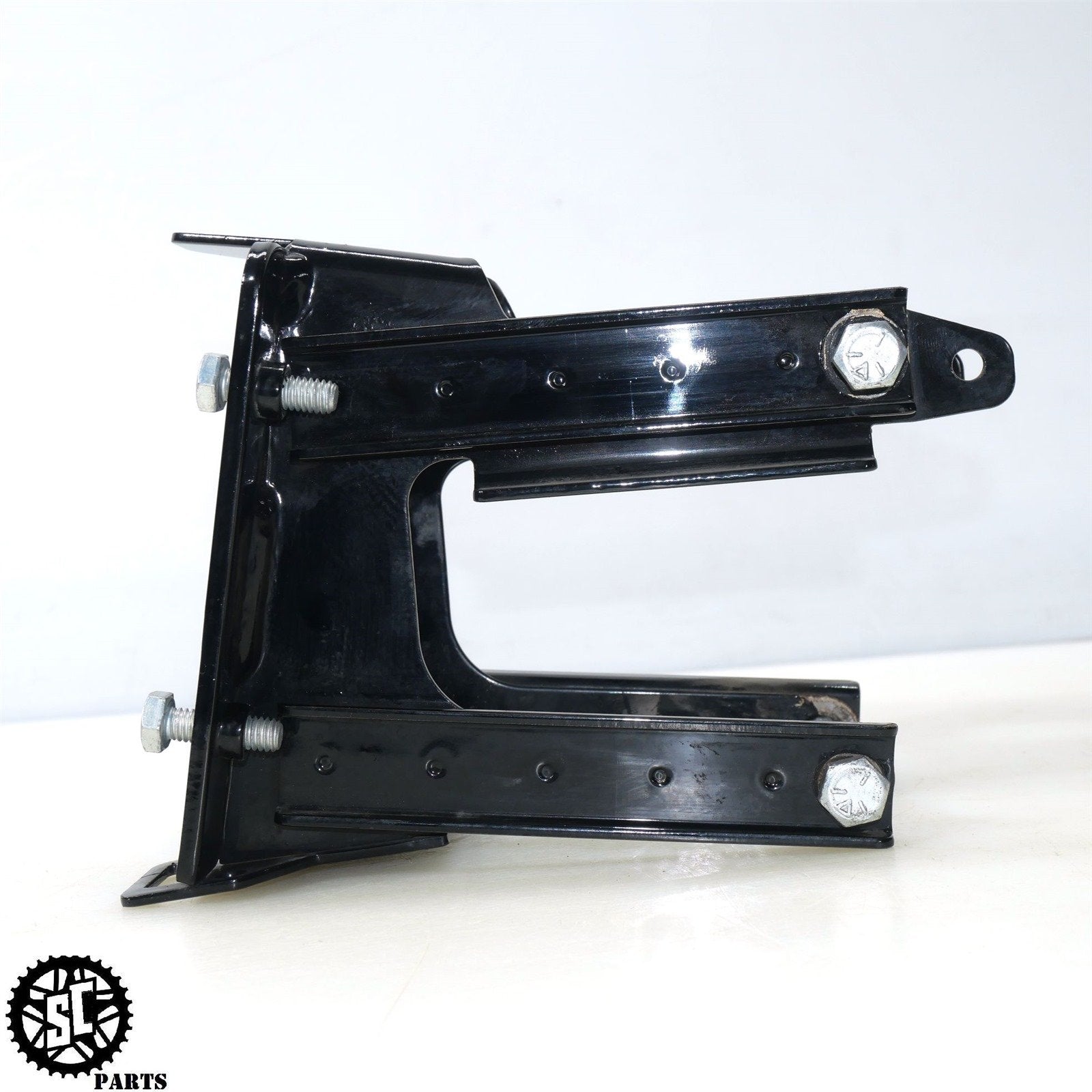 2019 HARLEY DAVIDSON ROAD GLIDE INNER FRONT UPPER FAIRING STAY BRACKET ...